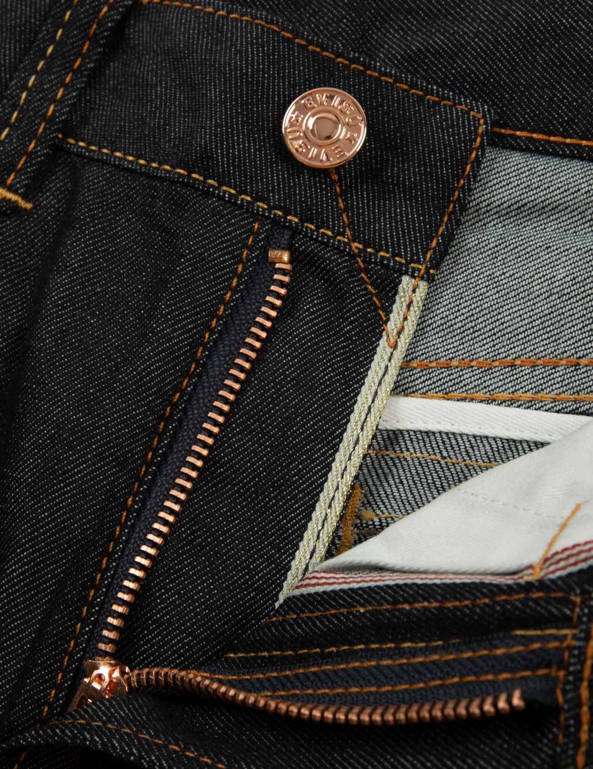 Japanese Brocade Inserted Relaxed Fit Jeans with Daicock & Kamon Design - Comfortable Casual Pants for Streetwear & Everyday Fashion