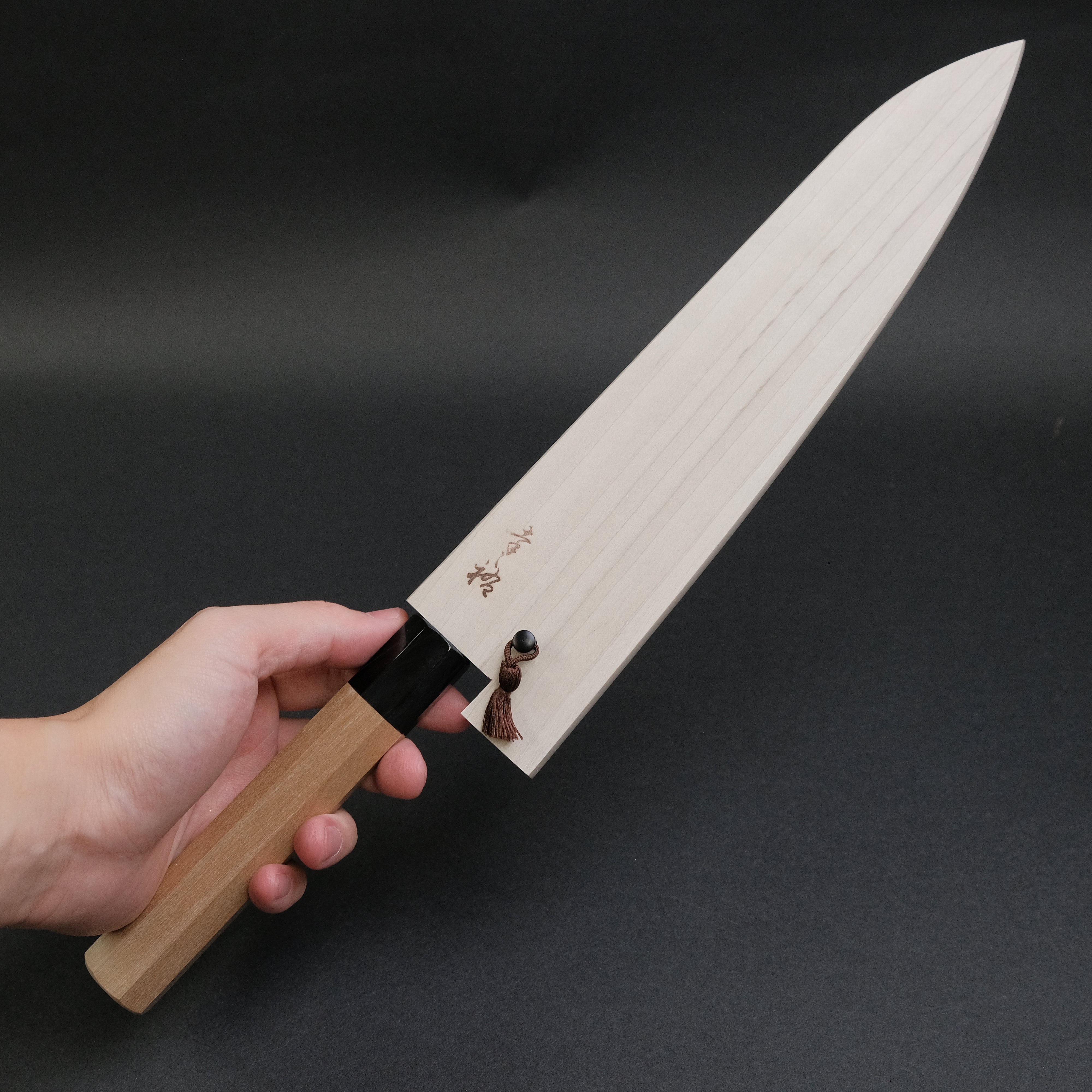 Premium Konosuke HD2 Gyuto 225mm Japanese Chef Knife with Ho Wood Handle - Perfect for Sushi, Meat Slicing & Professional Kitchen Use