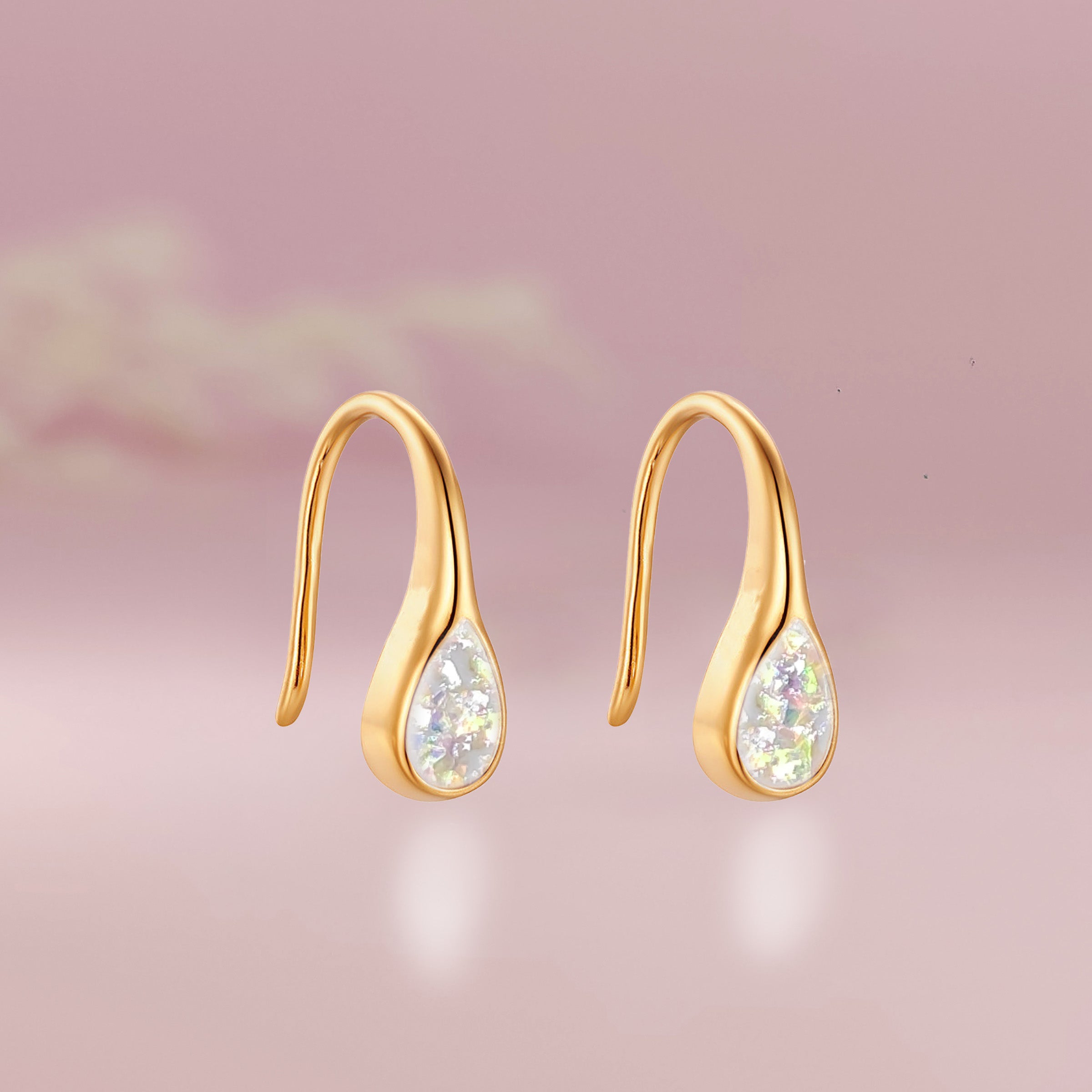Elegant Teardrop Ashes Earrings - Handcrafted Memorial Jewelry for Loved Ones | Perfect for Remembrance, Sympathy Gifts & Special Occasions