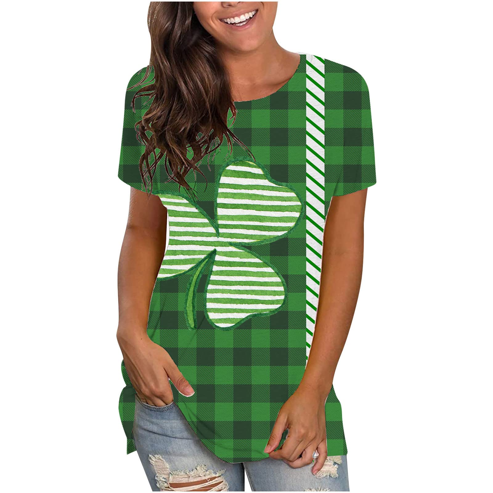 St. Patrick's Day Women's T-Shirt - Cute Gnome Graphic Print Short Sleeve Top for Mom | Festive Holiday Wear & Irish-Themed Outfits