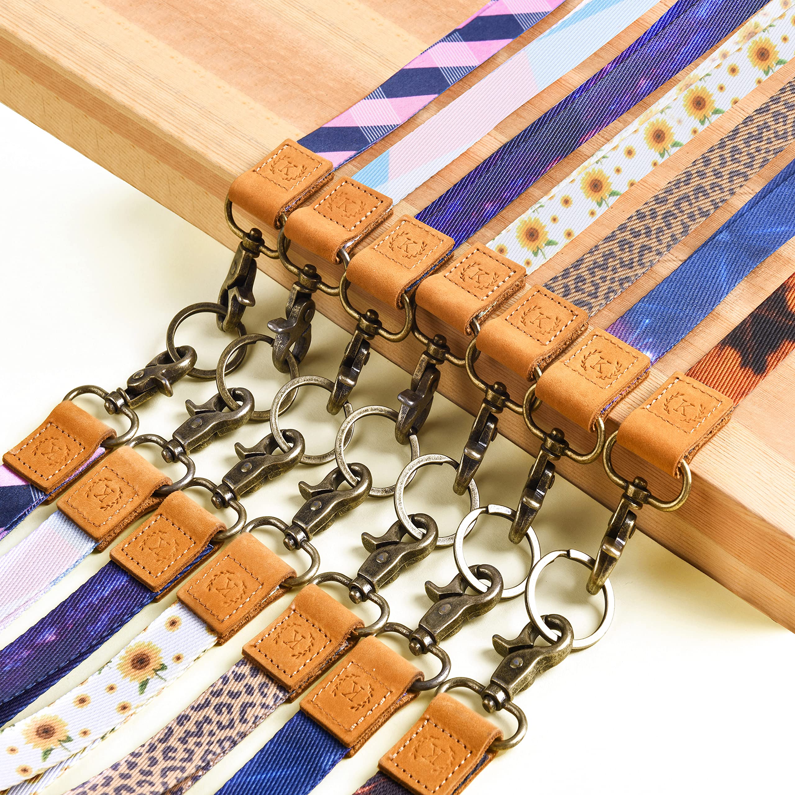 Stylish Lanyard Set for Keys & ID Badges - Soft Durable Polyester - Perfect for Work & Travel
