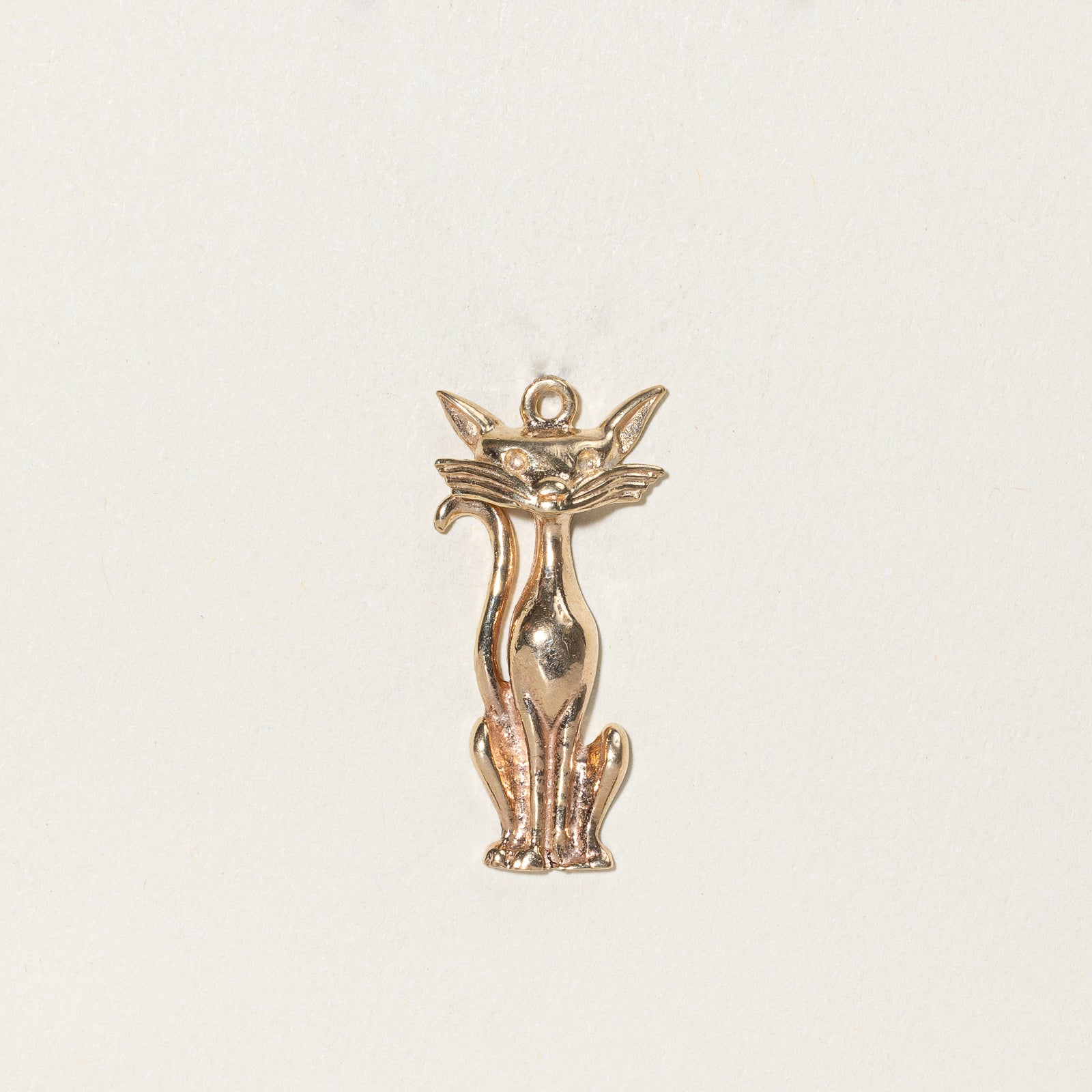 10K Yellow Gold Siamese Cat Charm Pendant - Elegant Jewelry Gift for Cat Lovers - Perfect for Necklaces, Bracelets & Special Occasions
