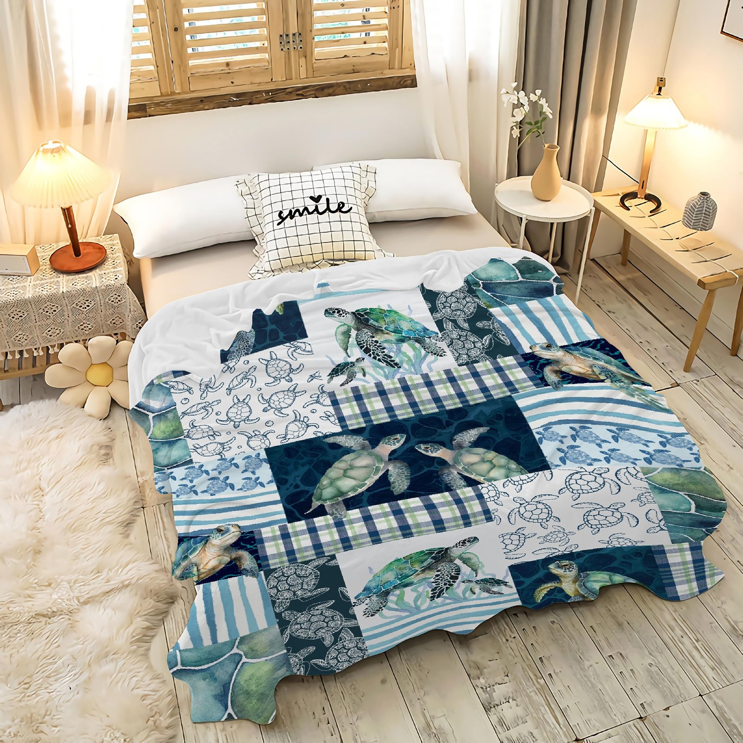 Premium Sea Turtles Fleece Blanket - Ultra Soft Lightweight Flannel Throw for Bed, Couch & Travel - 90