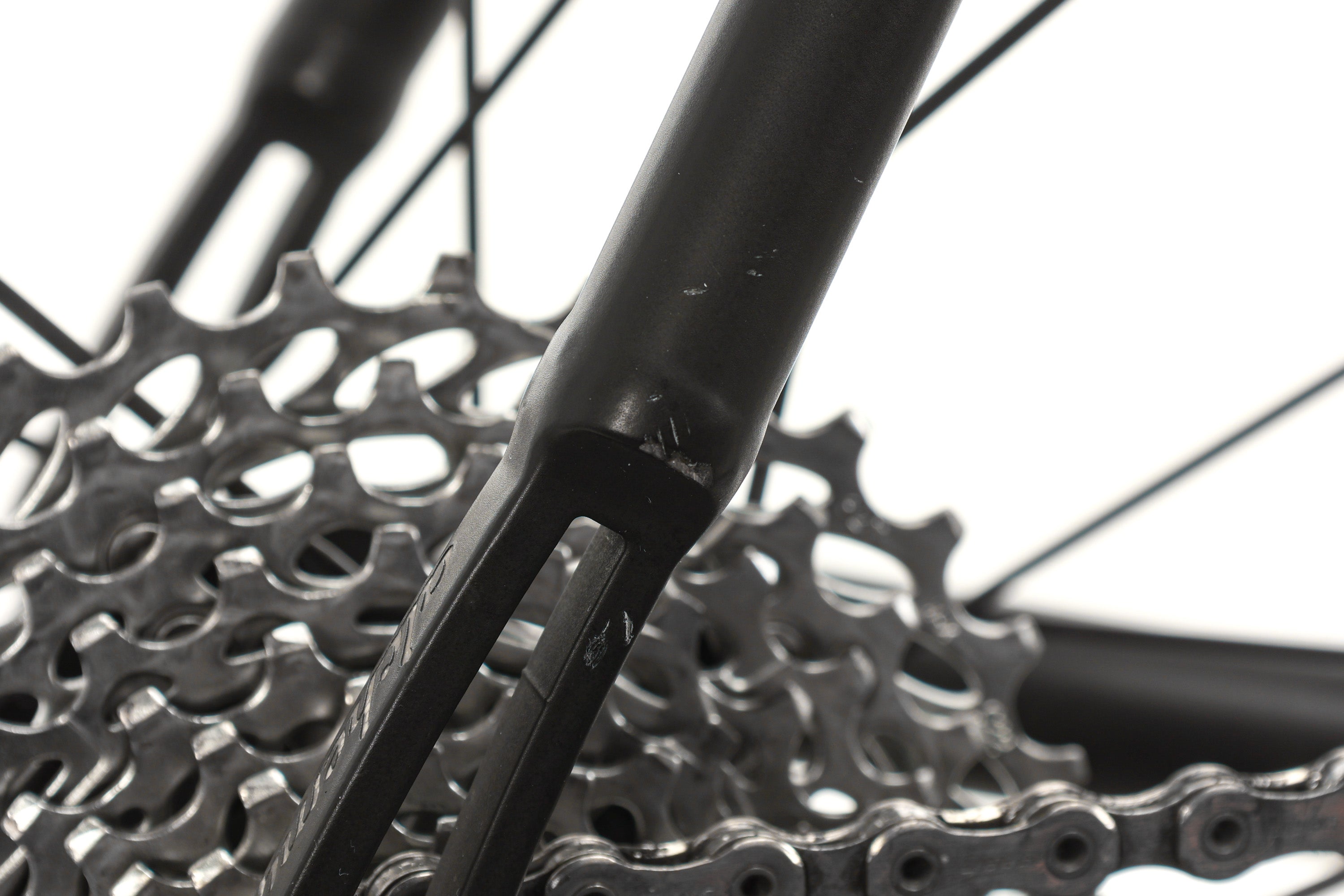 Alchemy Eros Road Bike 2017 - 58cm Lightweight Carbon Frame for Speed & Performance | Perfect for Racing, Commuting & Long-Distance Cycling