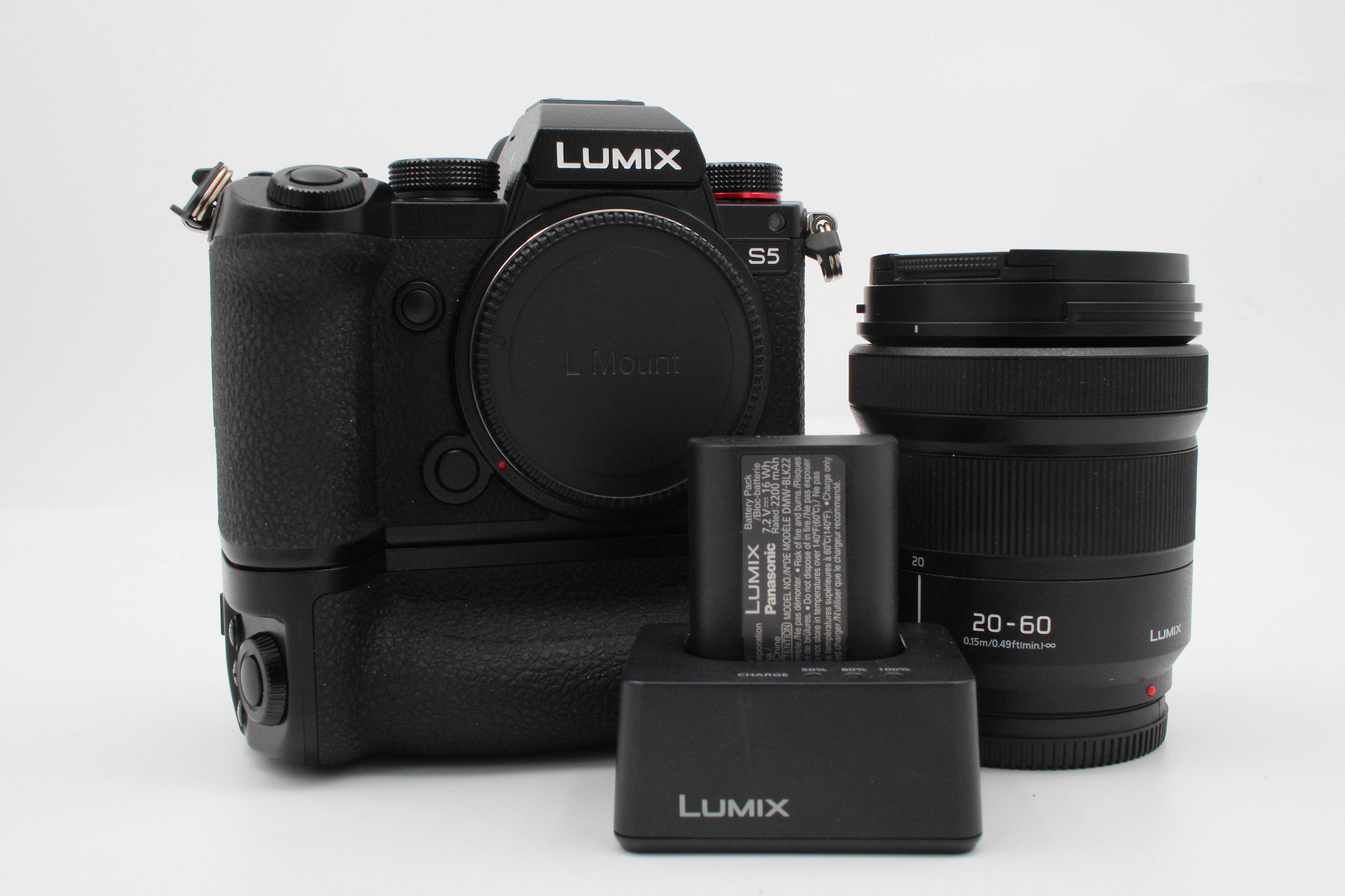 Refurbished Panasonic Lumix S5 Full Frame Mirrorless Camera with 20-60mm f/3.5-5.6 Lens & Battery Grip - Professional Photography & Videography for YouTube, Travel & Events
