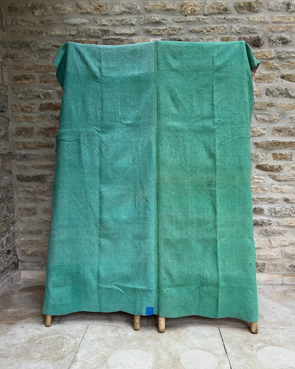 Handmade Midweight Kantha Quilt No. 646 - Soft Cotton Throw Blanket for Bed, Sofa & Travel - Cozy Boho Home Decor & Perfect Gift