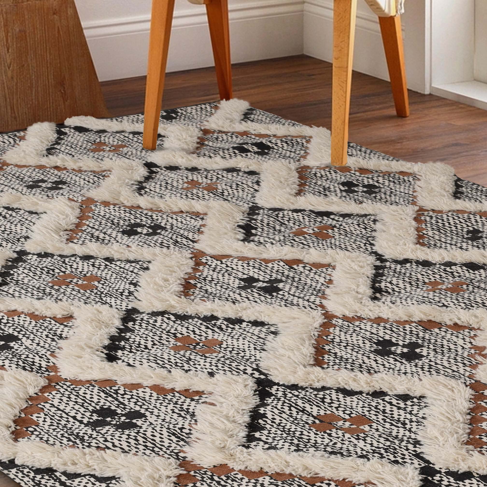 Premium Talluah Hand-Tufted Indoor Area Rug - 5' x 8' Rust-Black Printed Carpet for Bedroom & Living Room Decor | Soft Floor Mat for Cozy Home, Apartment, Dorm Aesthetic