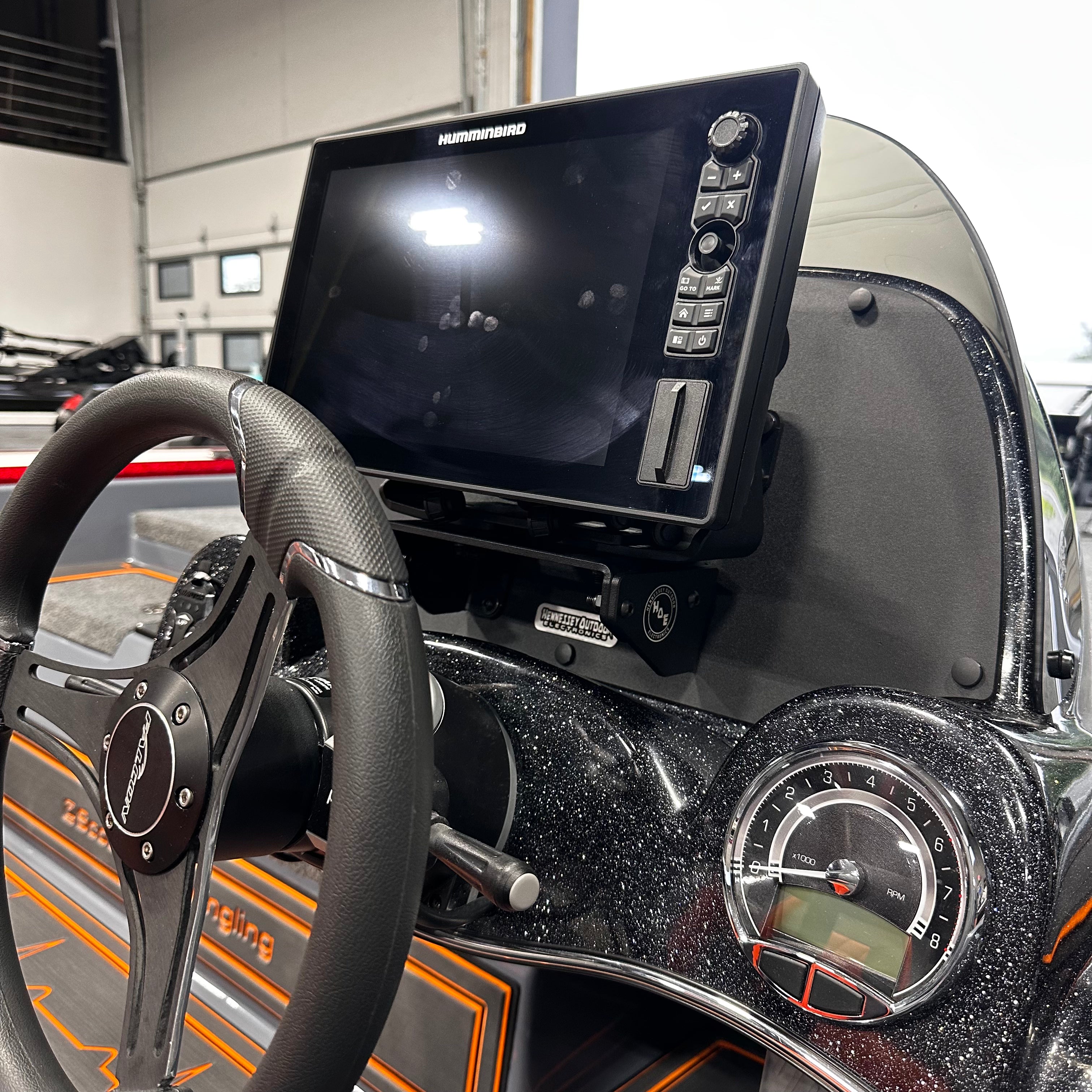 H.O.E. Single Console Mount System for Falcon F185/F195 (2016-2024+) - Perfect for Off-Road Vehicles & Truck Accessories Installation