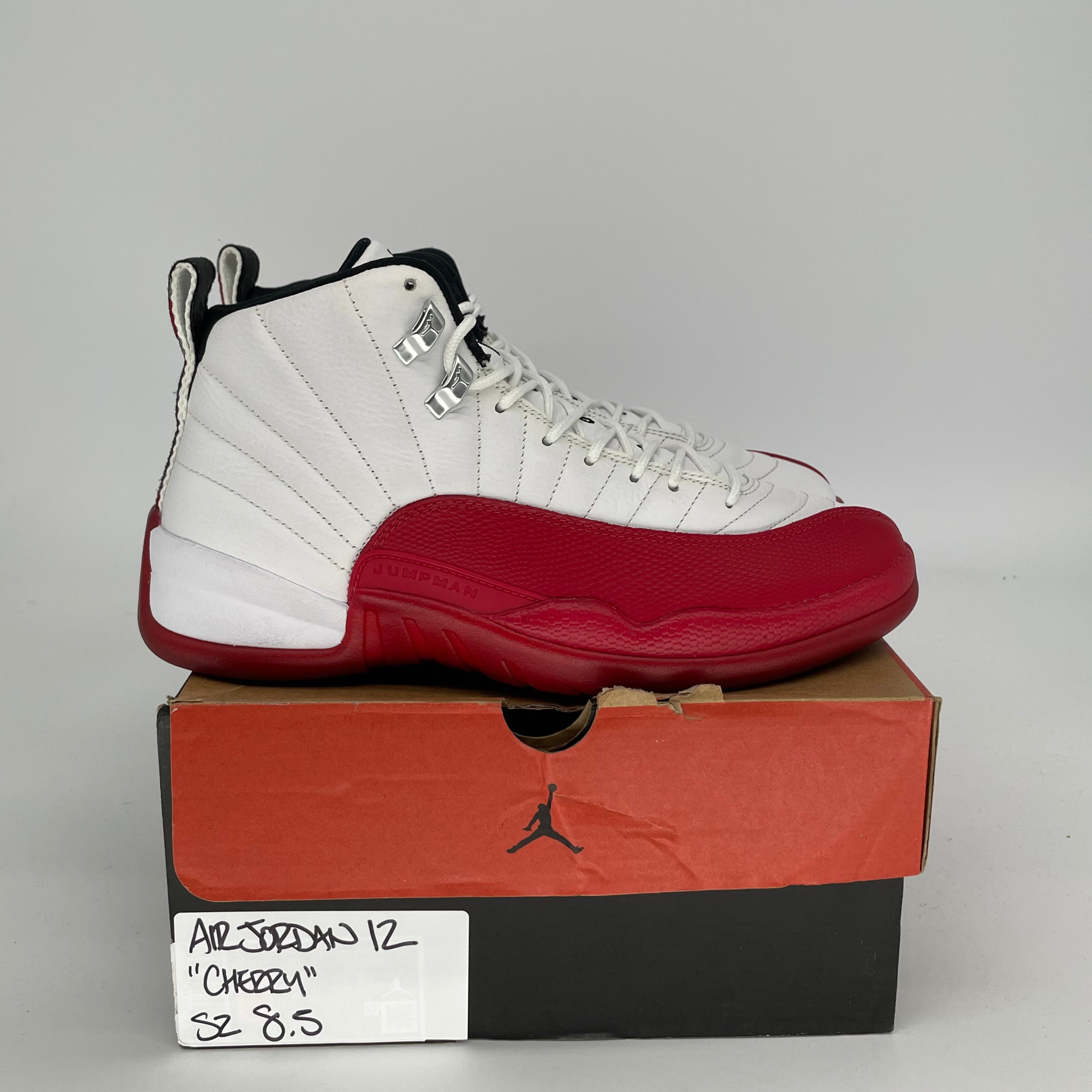 AIR JORDAN 12 Retro 