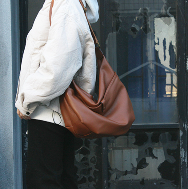 Everyday Slouchy Shoulder Bag for Women - Stylish Crossbody Purse with Adjustable Strap - Perfect for Work, Travel & Shopping