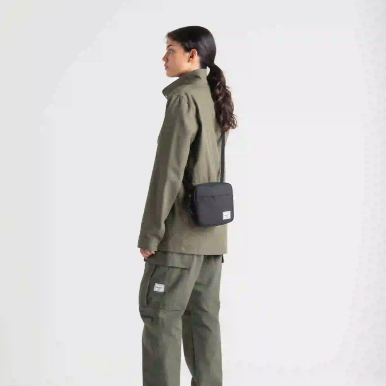 Herschel Classic Crossbody Bag - Black One Size | Stylish & Durable for Travel, Work & Everyday Use