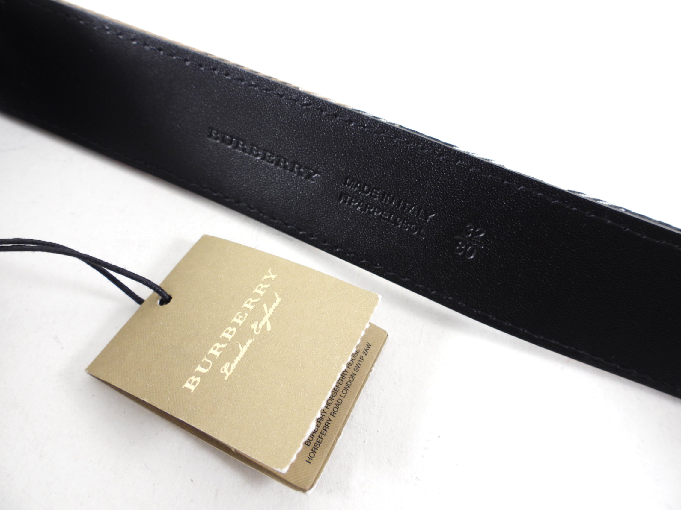 Burberry Brass Buckle Check and Black Leather Belt for Men - 80/32 Size - Classic Luxury Accessory for Business, Casual & Formal Outfits