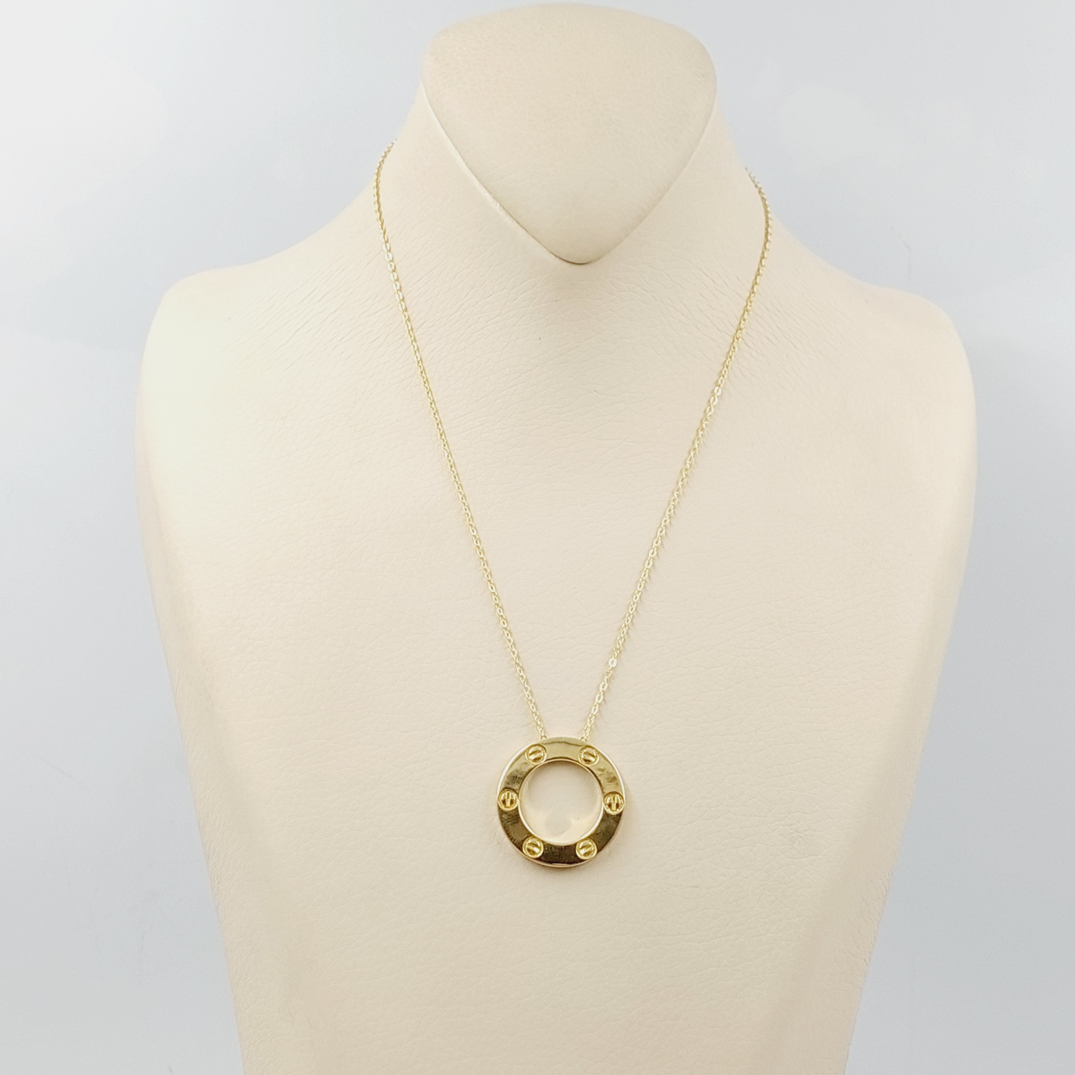 Elegant Deluxe Figaro Chain Necklace for Women - Gold & Silver Plated Italian Link Jewelry - Perfect for Gifts, Parties & Everyday Wear
