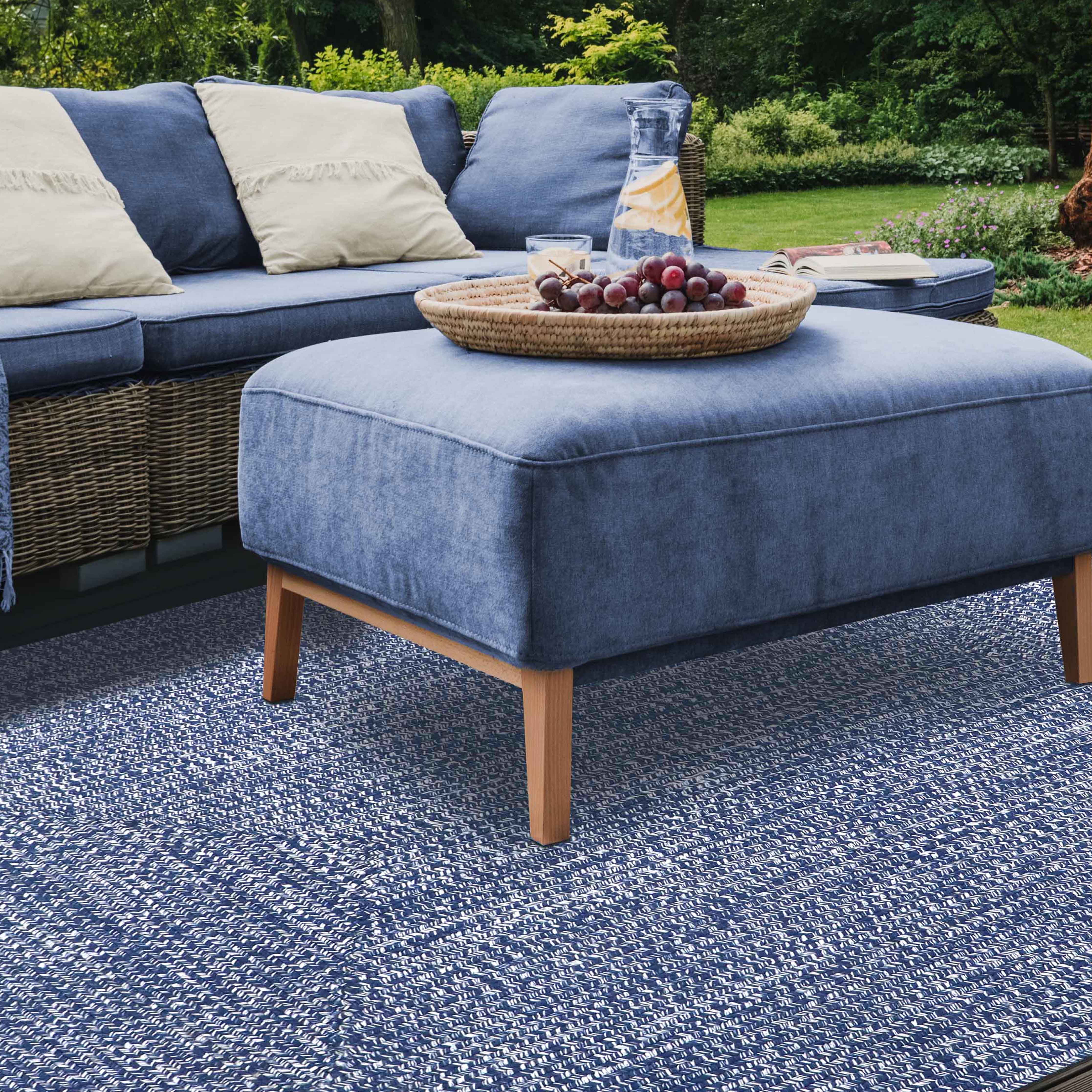 Two-Toned Braided Bohemian Area Rug - Indoor/Outdoor Use for Living Room, Patio & Bedroom Decor