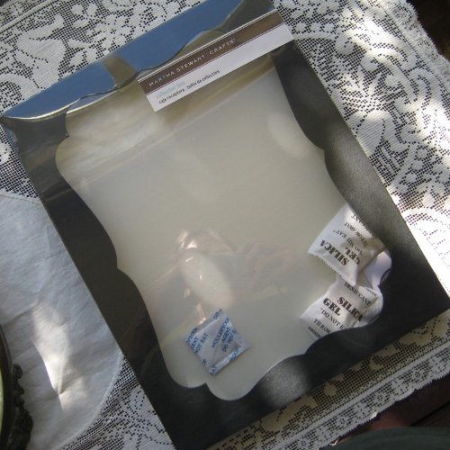 MARTHA STEWART Collector Large Shadow Box Frame - Premium Display Case for Collectibles, Photos & Memorabilia - Perfect for Home Decor, Wall Art & Gift Display