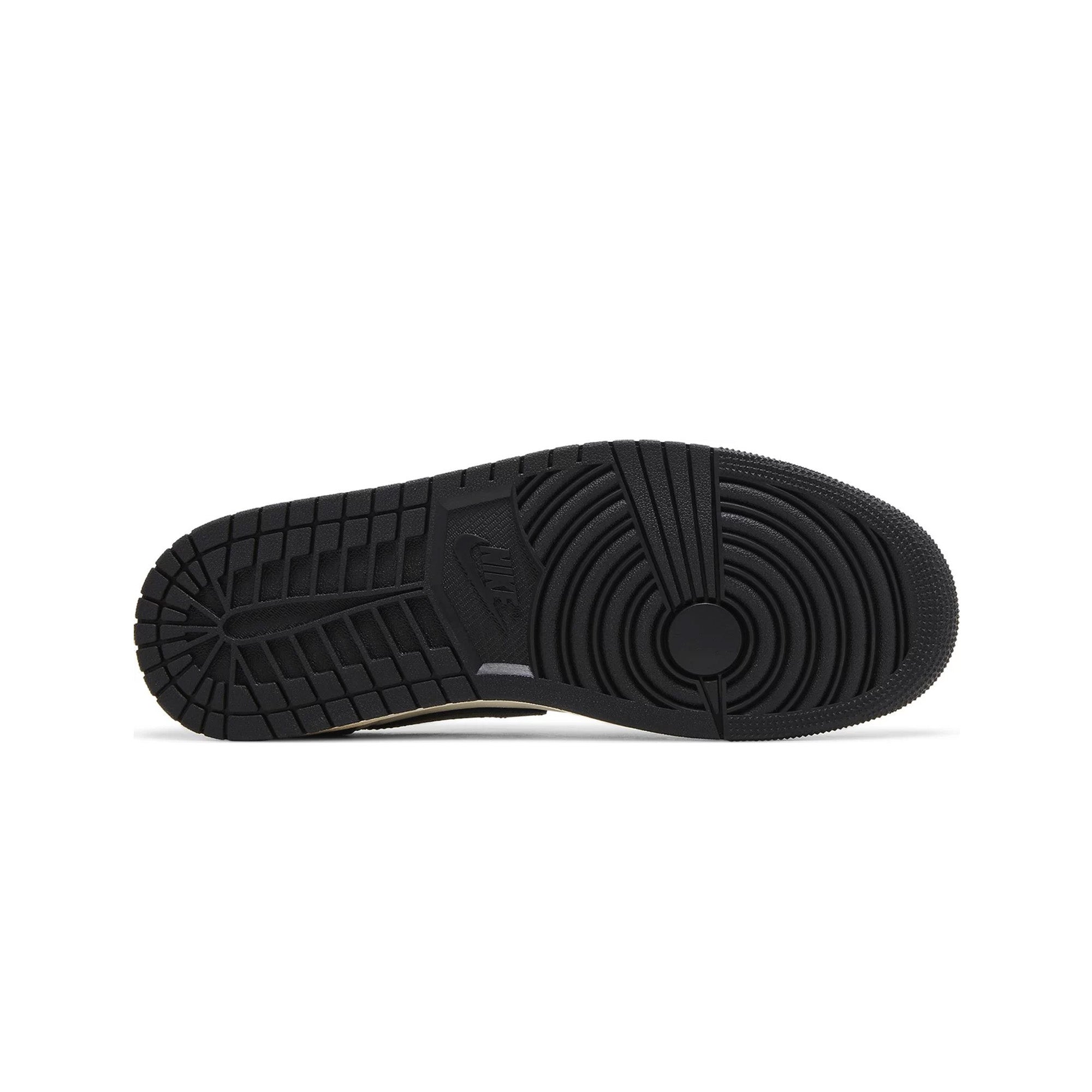 Air Jordan 1 Retro Low OG 'Mocha' Sneakers (2024) - Men's Basketball Shoes for Casual Wear & Street Style