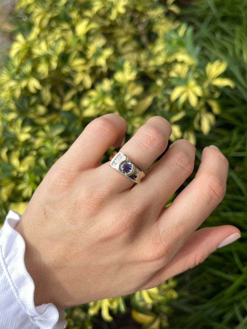 1.12tcw Vivid Violet Round Cut Tanzanite & Diamond Ring in 14K Two-Tone Gold – Perfect for Engagement, Anniversary & Special Occasion Gifts