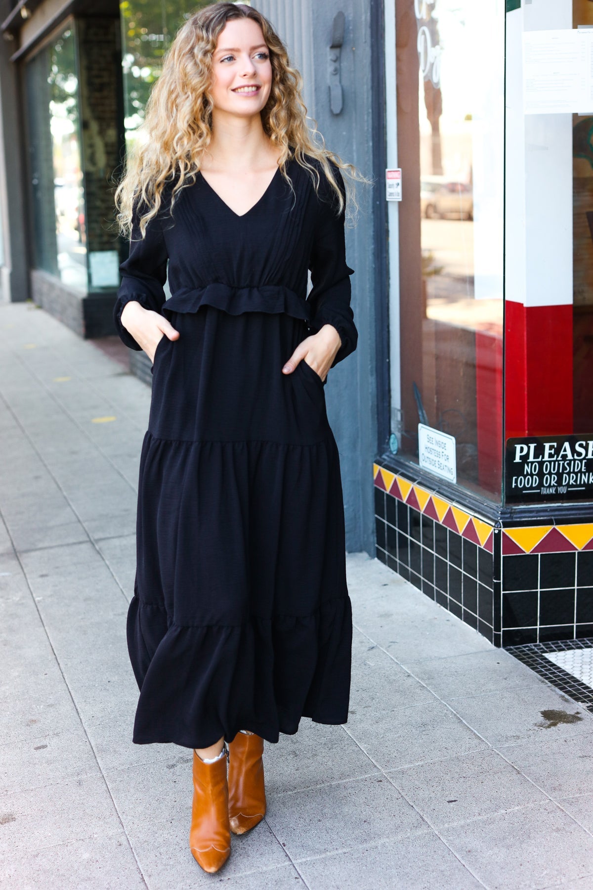 Elegant Black Pintuck Detail Frill V-Neck Maxi Dress for Women | Summer Beach Wedding Party Formal Evening Gown