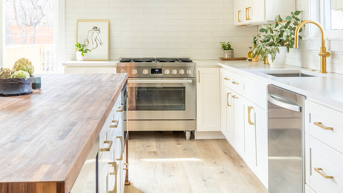 Premium Malibu White Cabinet Sample - Durable & Stylish for Kitchen, Bathroom & Home Storage