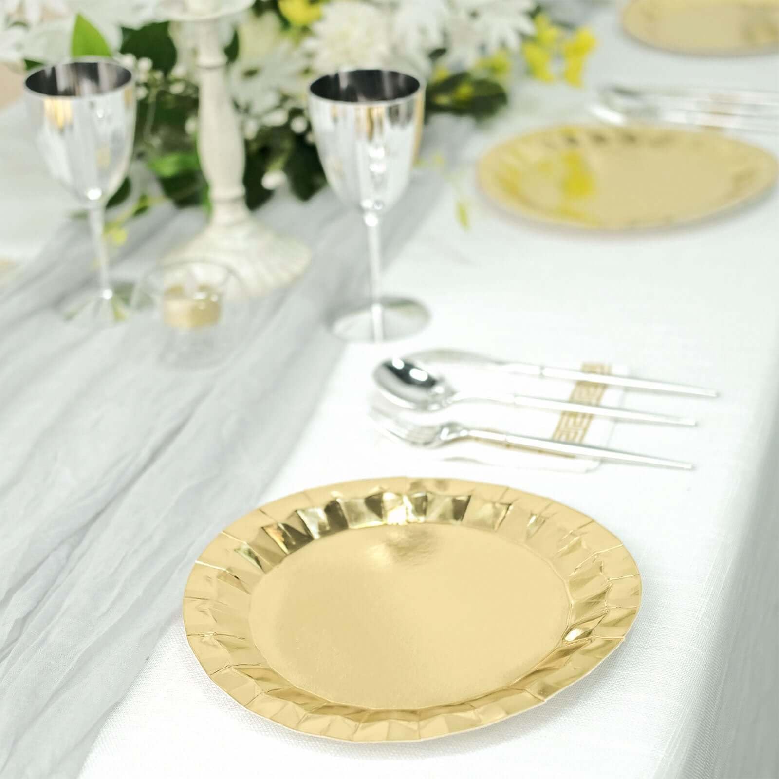 Efavormart 25 Pack 9 Inch Geometric Metallic Gold Foil Disposable Dinner Plates - Heavy Duty 400 GSM for Birthday Parties, Weddings & Holiday Celebrations
