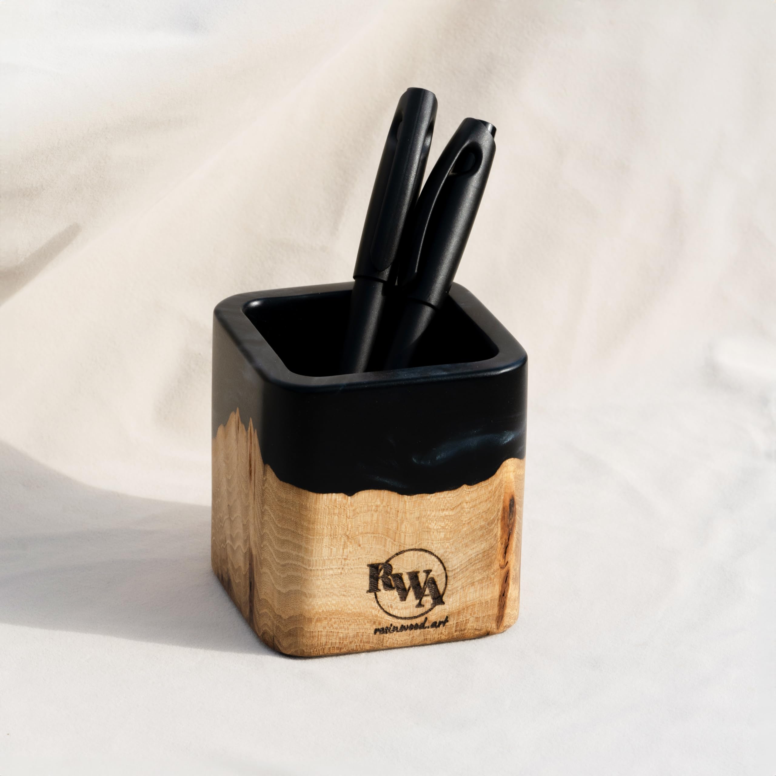 Premium Epoxy & Wood Pen Holder - Stylish Black Desk Organizer for Pens, Pencils & Office Supplies - Modern Wooden Pencil Cup for Home & Office Decor - Perfect for Workstations, Study Desks & Gift Giving