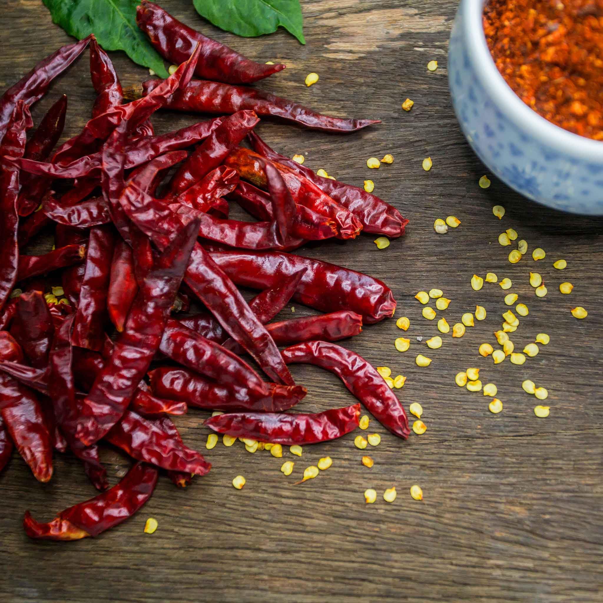 Eden Brothers Hot Pepper Seeds - Chile De Arbol Heirloom Variety | Spicy Garden Planting for Salsas, Hot Sauces & Mexican Cuisine