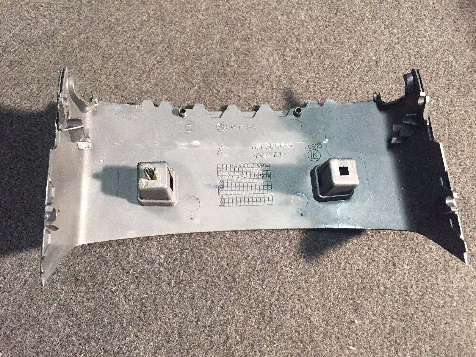 2002-2005 BMW 745i E65 OEM Steering Column Trim Cover Part# 6911542 - Interior Upgrade for Luxury Sedan Driving Comfort