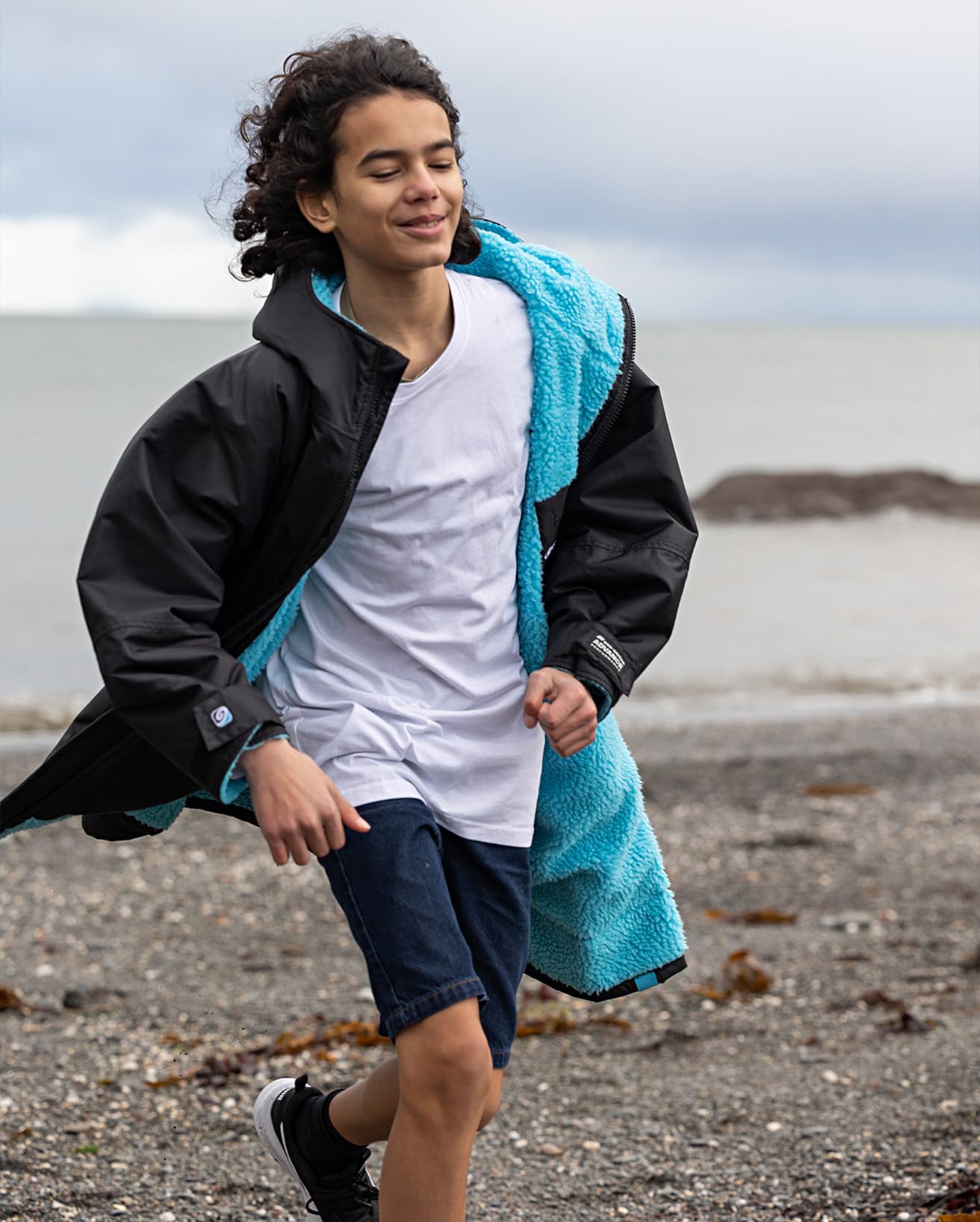 Dryrobe Advance Long Sleeve Waterproof Changing Robe for Outdoor Activities - Beach, Surfing, Camping & Sports Changing
