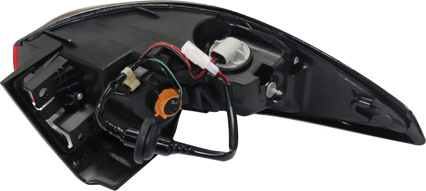2017-2018 Mazda CX-5 LED Tail Light Replacement - Compatible with Part Numbers MA2805126, KB8B51150E, RM73010031 - Perfect for Night Driving & Enhanced Safety