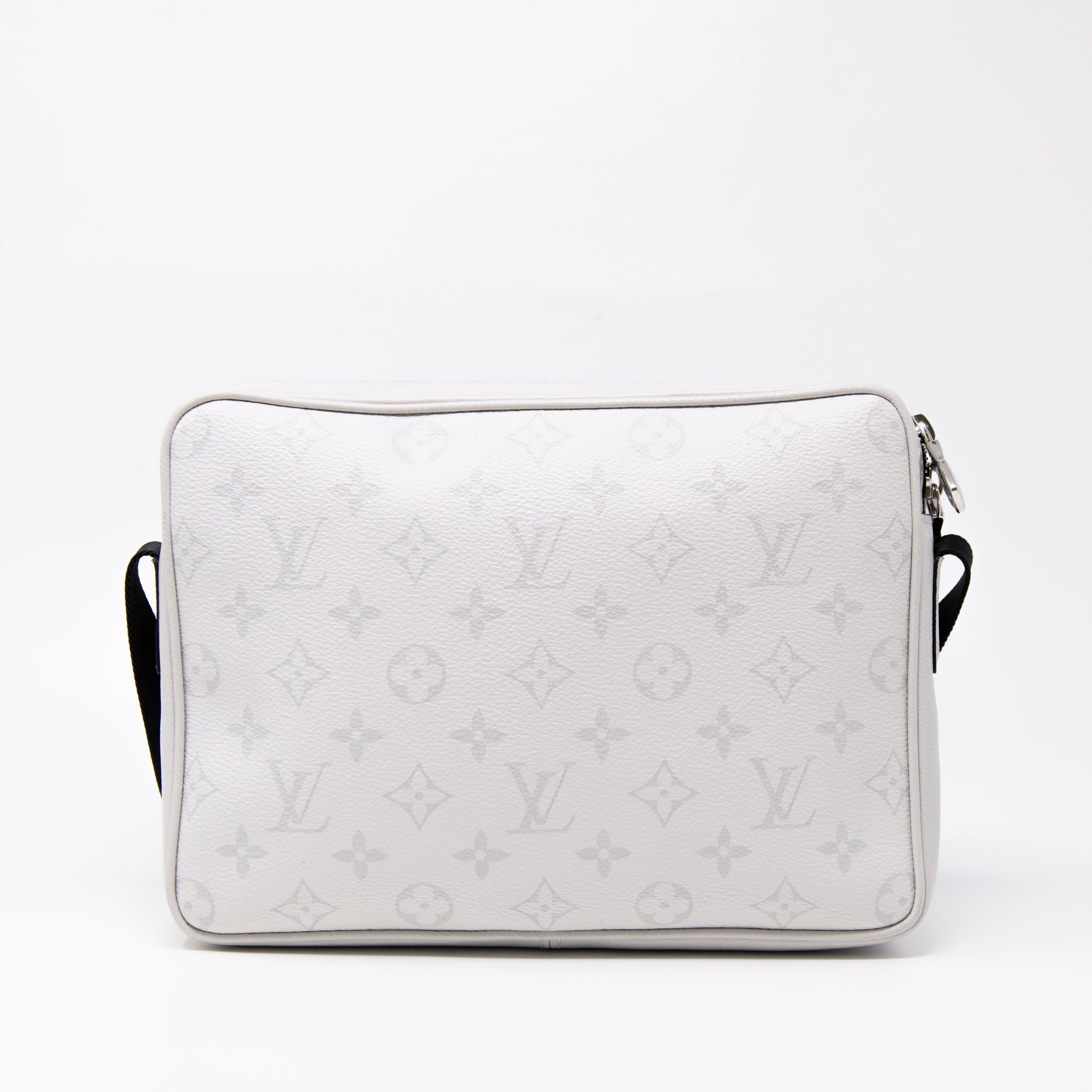 Louis Vuitton White Taigarama Outdoor Messenger Bag - Luxury Crossbody Bag for Men - Waterproof & Durable for Travel, Work & Daily Use