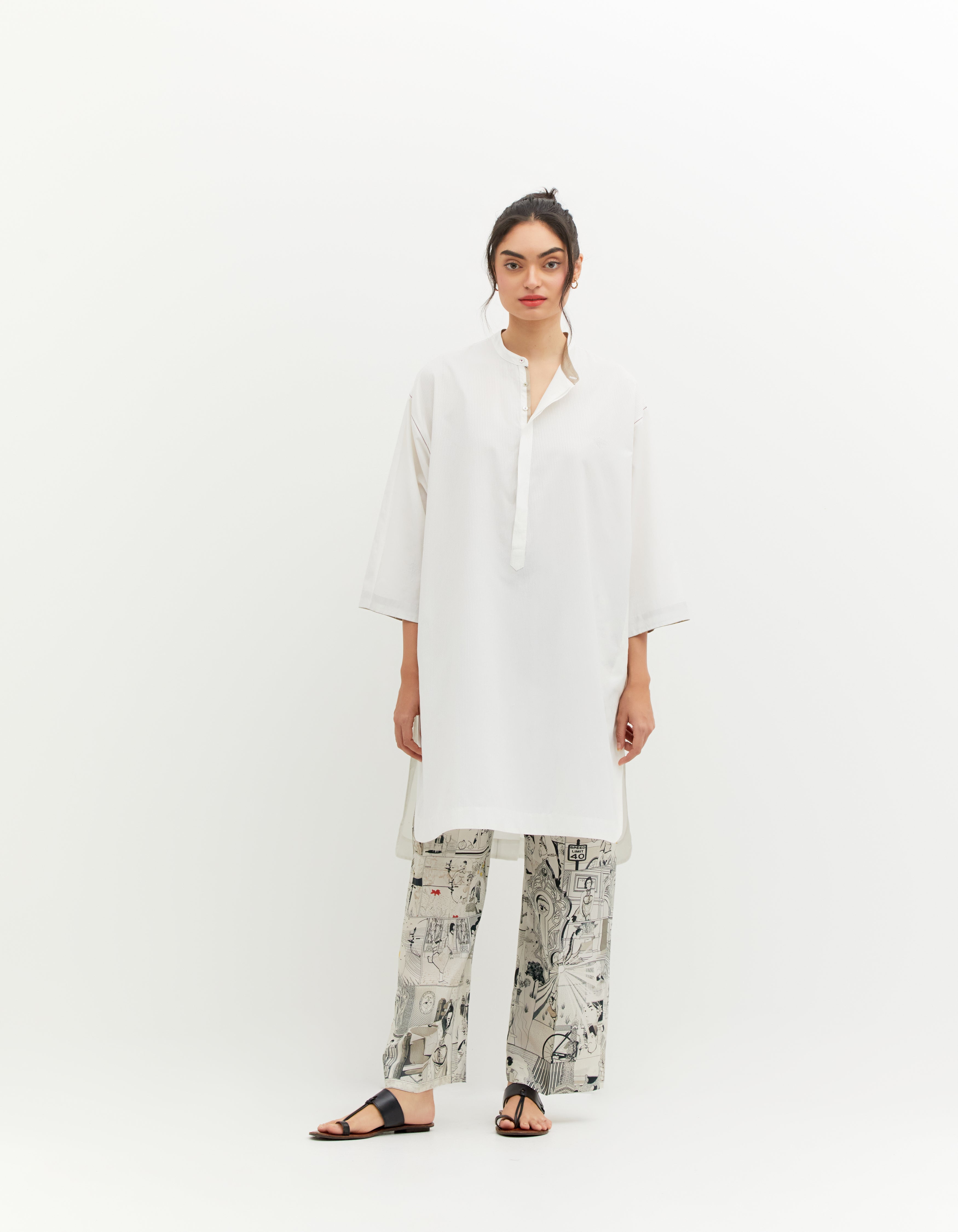 Handwoven Silk SD Roshan Firoza Kurta in White - Elegant Traditional Indian Attire for Weddings & Festivals