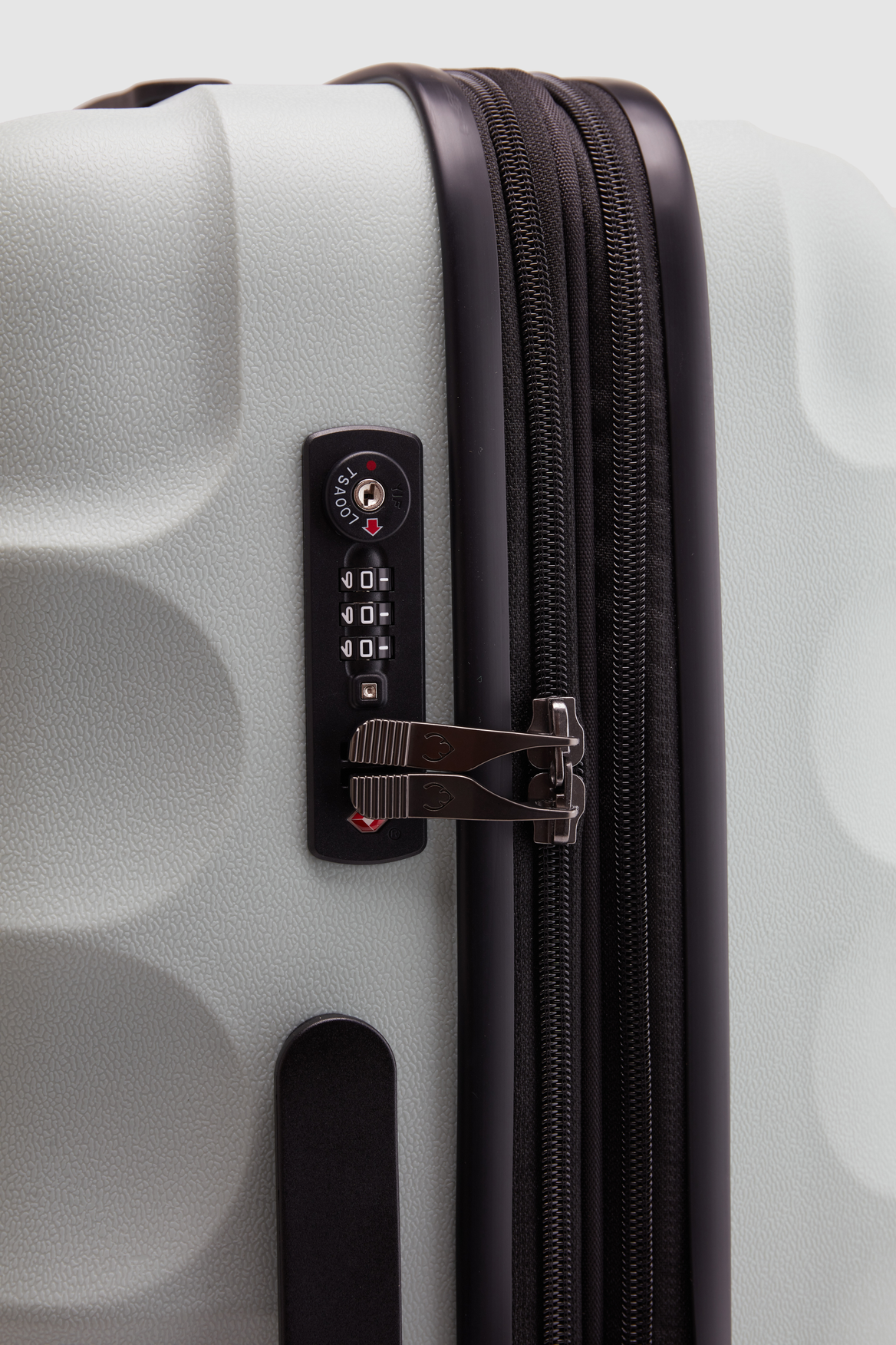 Juno 56cm Carry On Suitcase - Lightweight Hardshell Luggage with 360° Spinner Wheels for Air Travel, Business Trips & Weekend Getaways