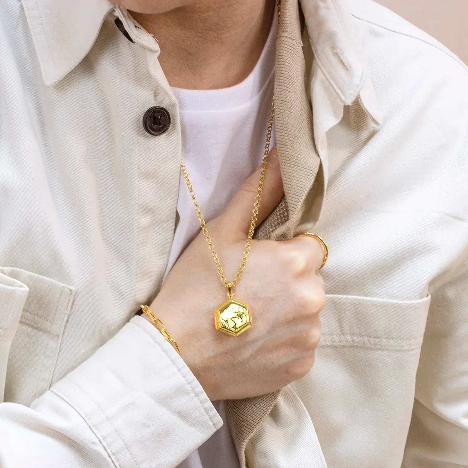 Hexagon Locket Necklace for Men - 18K Gold Plated Pendant with Photo Insert - Perfect Gift for Anniversary, Valentine's Day & Special Occasions
