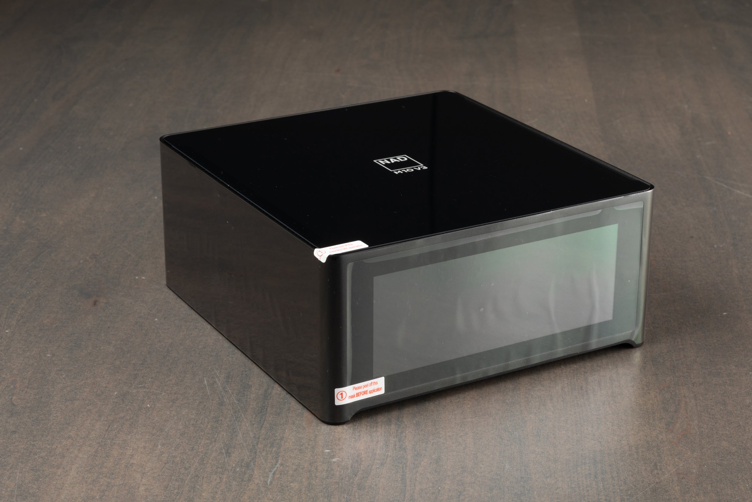 NAD M10 V3 BluOS Streaming Amplifier - HiFi Wireless Audio System for Home Theater & Music Streaming | Perfect for Living Room & Home Entertainment Setup