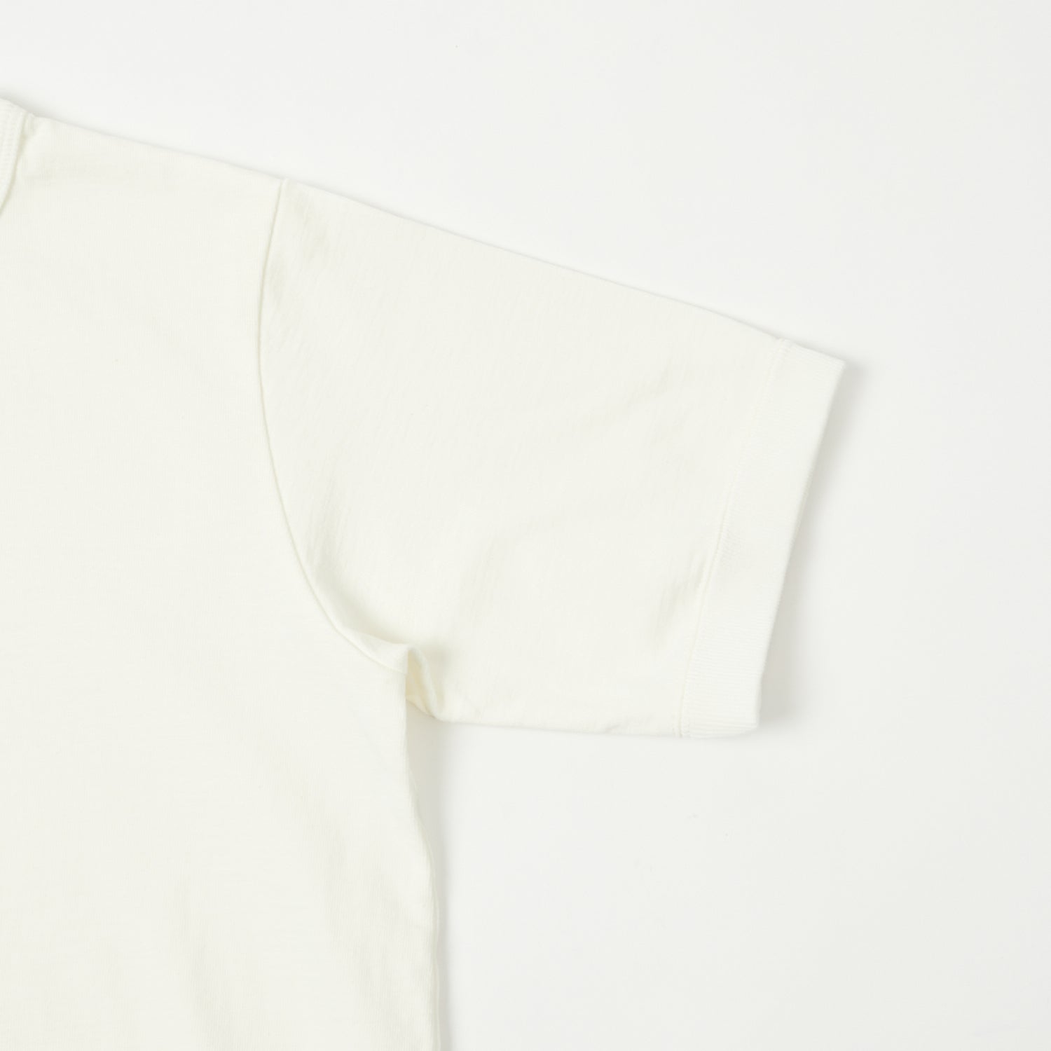 Jackman JM5110 Dotsume Ribbed Tee - Soft Cotton Crewneck T-Shirt for Men | Casual Wear, Layering & Everyday Comfort in Off White