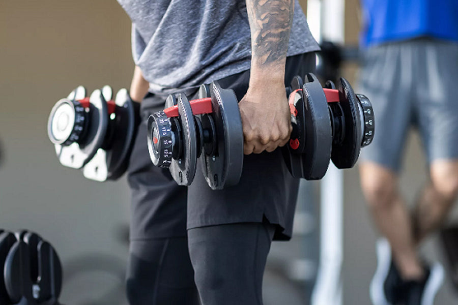Bowflex SelectTech 552 Adjustable Dumbbells (10-90 lbs) - Pair of Adjustable Weight Dumbbells for Home Gym, Strength Training & Full Body Workouts - Perfect for Small Spaces & Quick Weight Changes