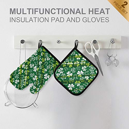 St. Patrick's Day Green Shamrock Horseshoe Oven Mitts & Pot Holders Set - 2Pcs Heat Resistant Kitchen Gloves for Baking, Cooking, Grilling, BBQ - Perfect Holiday Kitchen Decor & Gift for Irish-Themed Parties
