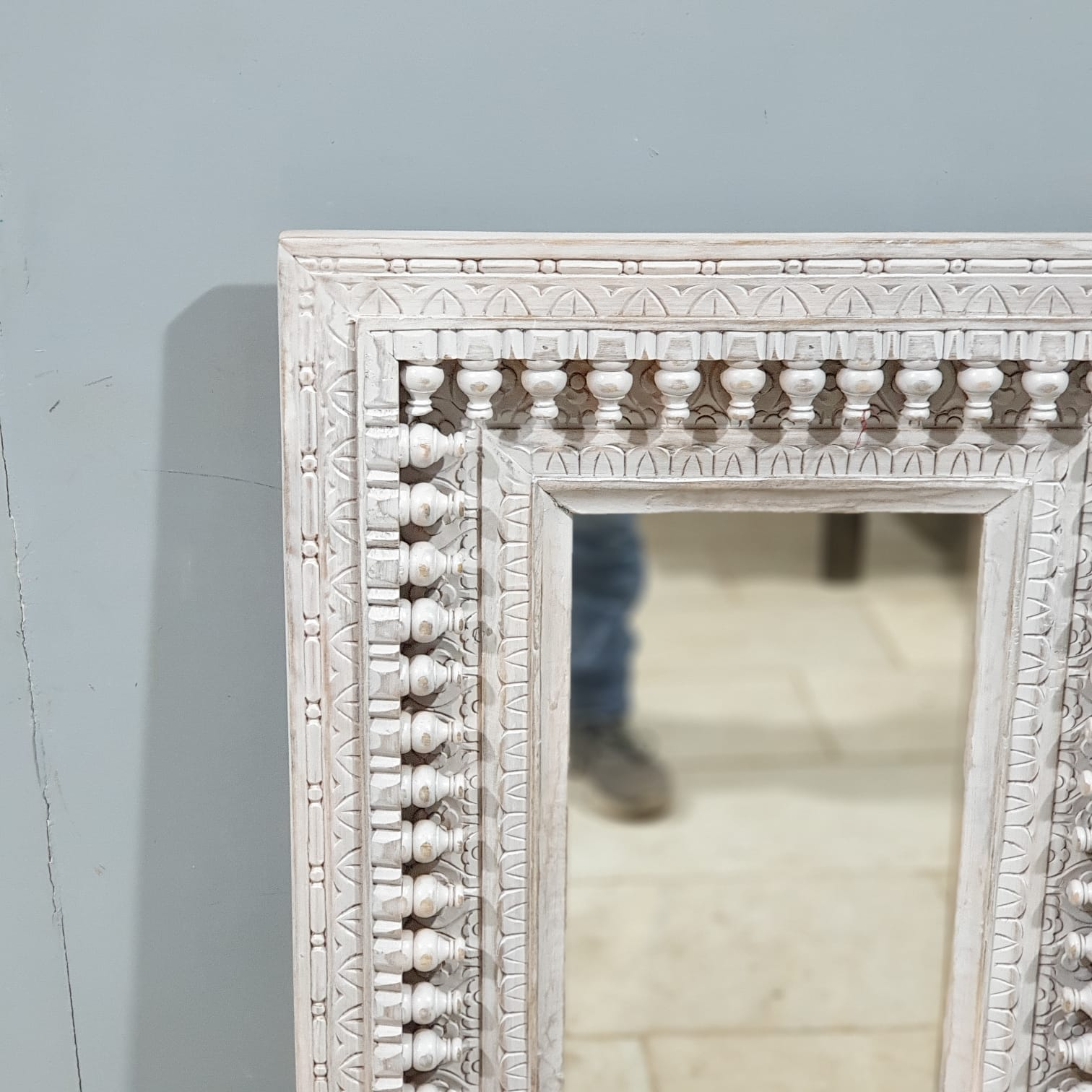 Handmade Indian Wooden Mirror Frame - Carved Whitewash Design 35.4