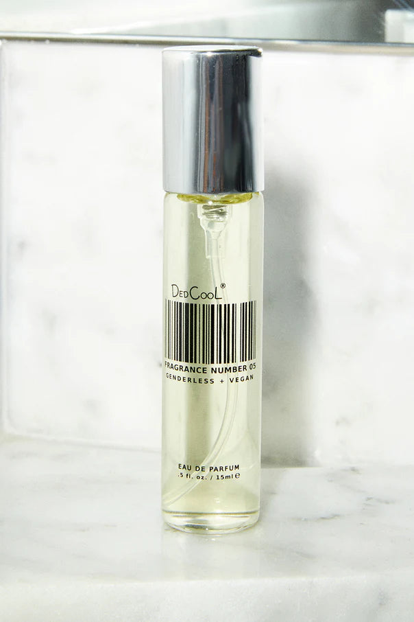DedCool 05 Spring Travel Spray - Fresh & Light Perfume for Women & Men | Portable Fragrance for Travel, Work & Everyday Use