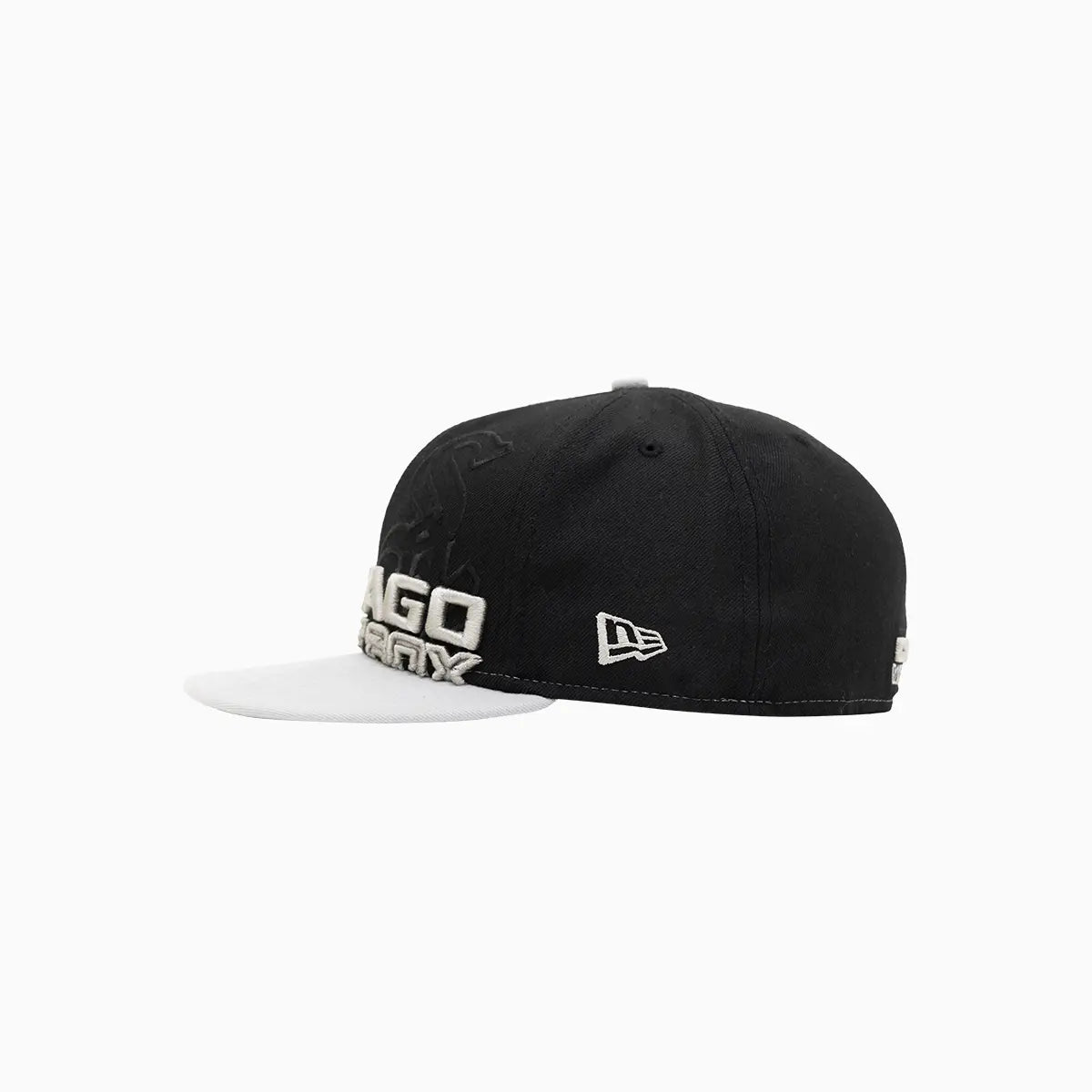 Chicago White Sox MLB 59FIFTY Fitted Hat - Official New Era Baseball Cap for Men & Women - Perfect for Games, Collecting & Streetwear Fashion