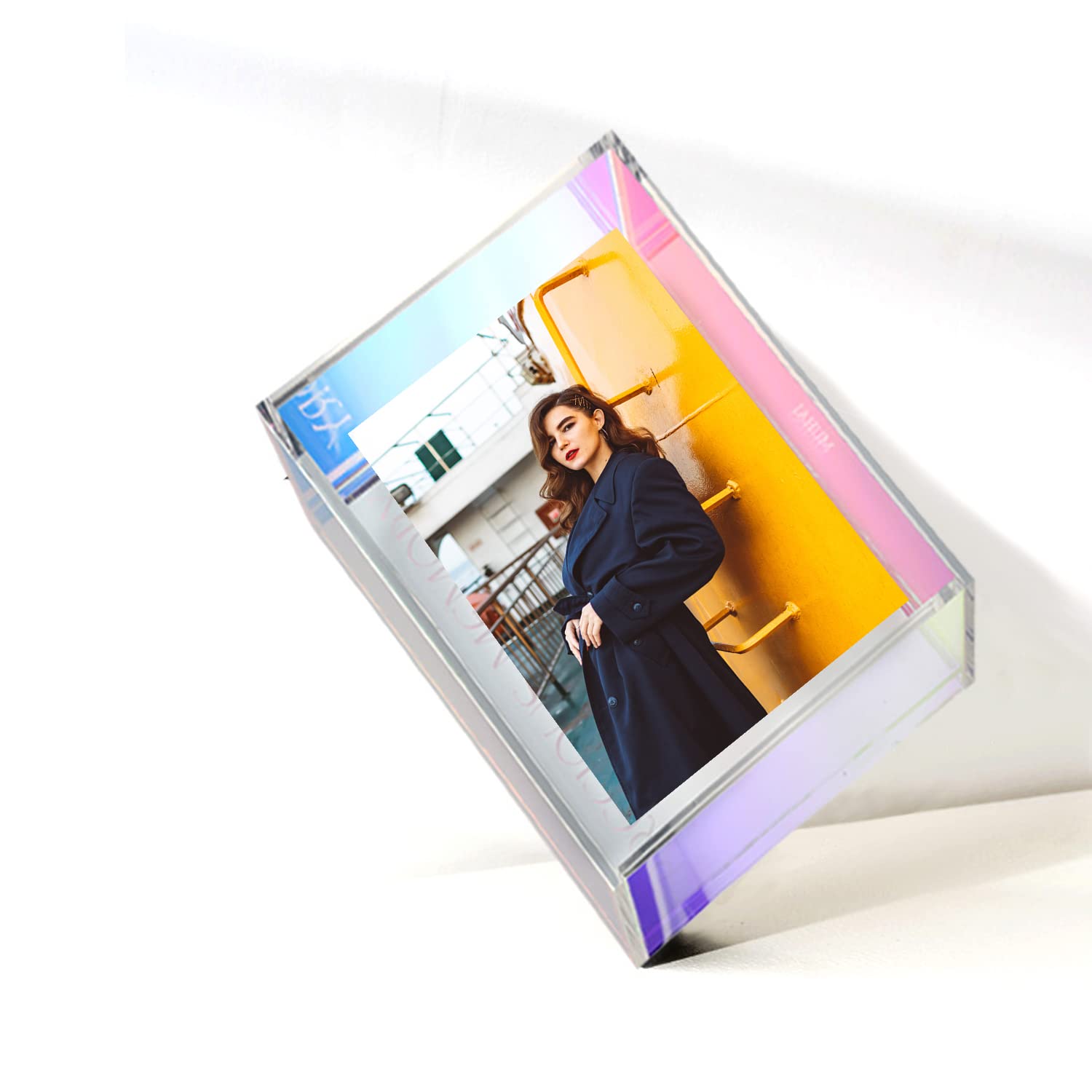 FANTAC Creative 19cm x 14cm Clear Transparent Laser Acrylic Picture Frame - Rainbow Colored Wall Mount or Tabletop Photo Display - Perfect for Home Decor, Office, and Gift Giving