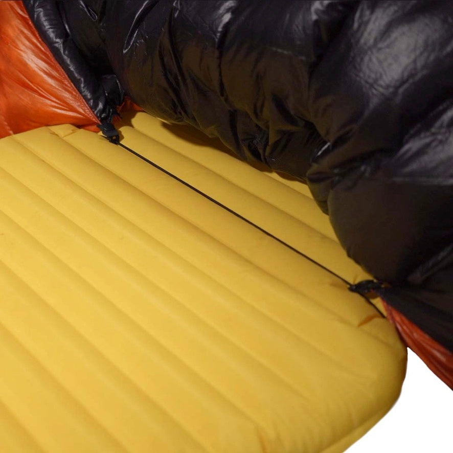30F Solo Quilt DISC - Ultralight Backpacking Sleeping Bag for Cold Weather Camping & Hiking - Perfect for Solo Adventurers and Outdoor Enthusiasts