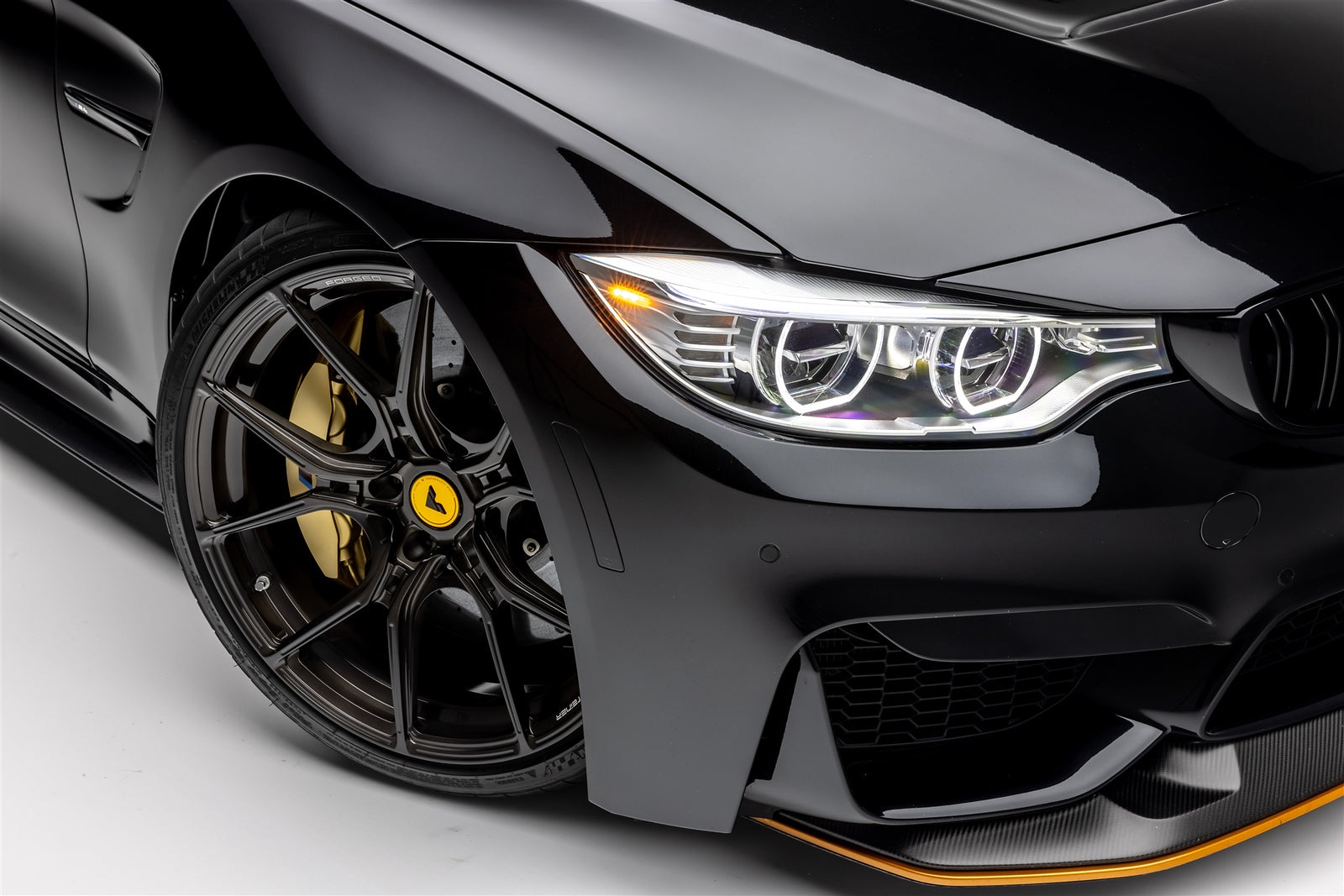 BMW M4 GTS 20 VPX 101 Liquid Smoke - High Performance Car Air Freshener for Luxury Vehicles | Perfect for BMW Enthusiasts & Car Detailing