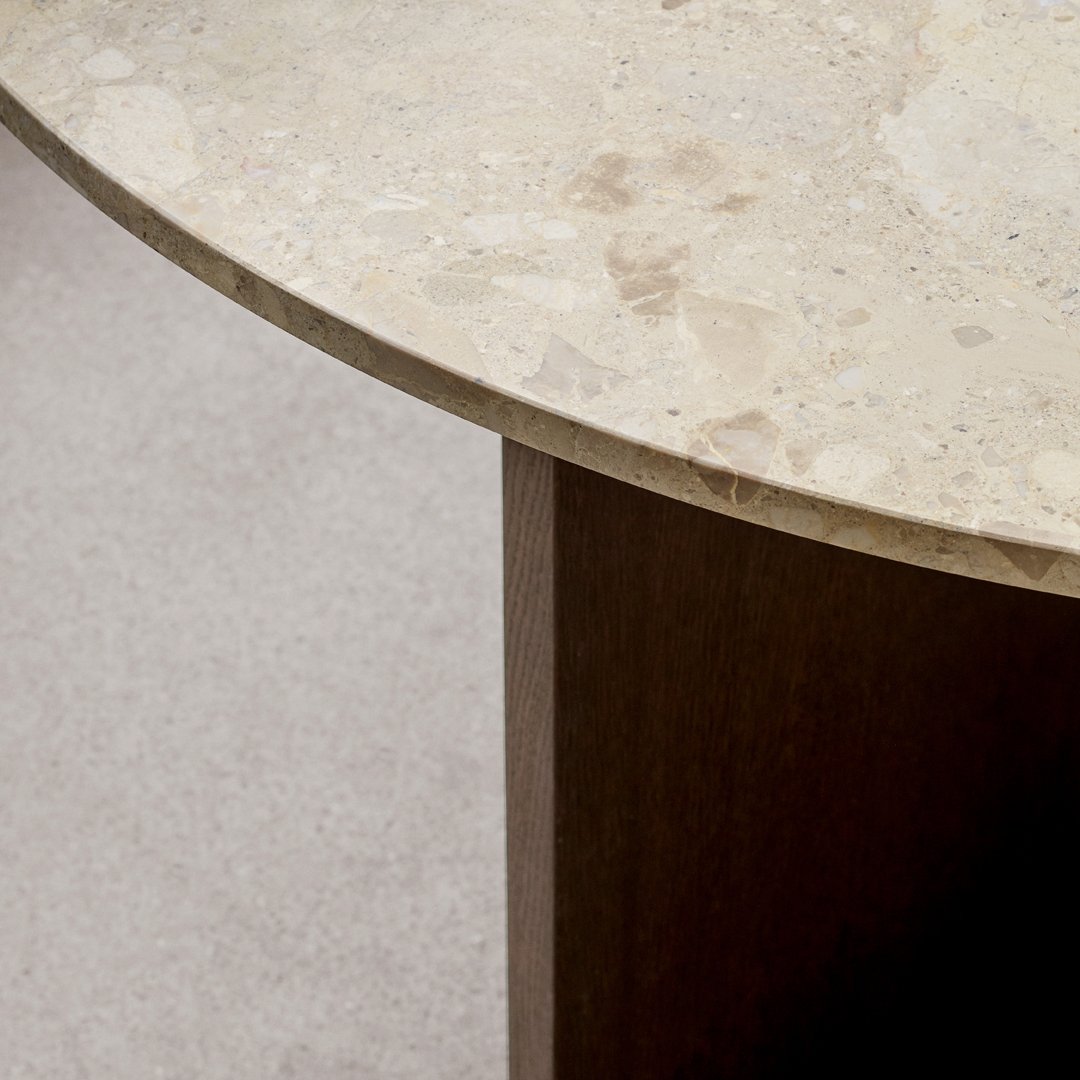 Stylish Androgyne Dining Table - Modern & Versatile for Kitchen, Dining Room, or Office | Perfect for Small Spaces & Entertaining Guests