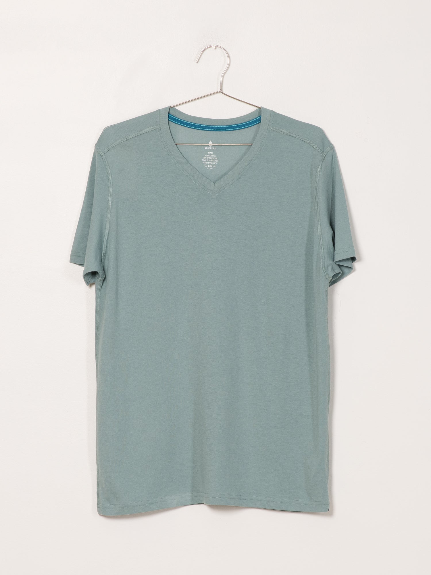 Boathouse Victor V-Neck T-Shirt for Men - Soft Cotton Casual Tee - Clearance Sale - Perfect for Everyday Wear, Gym & Outings