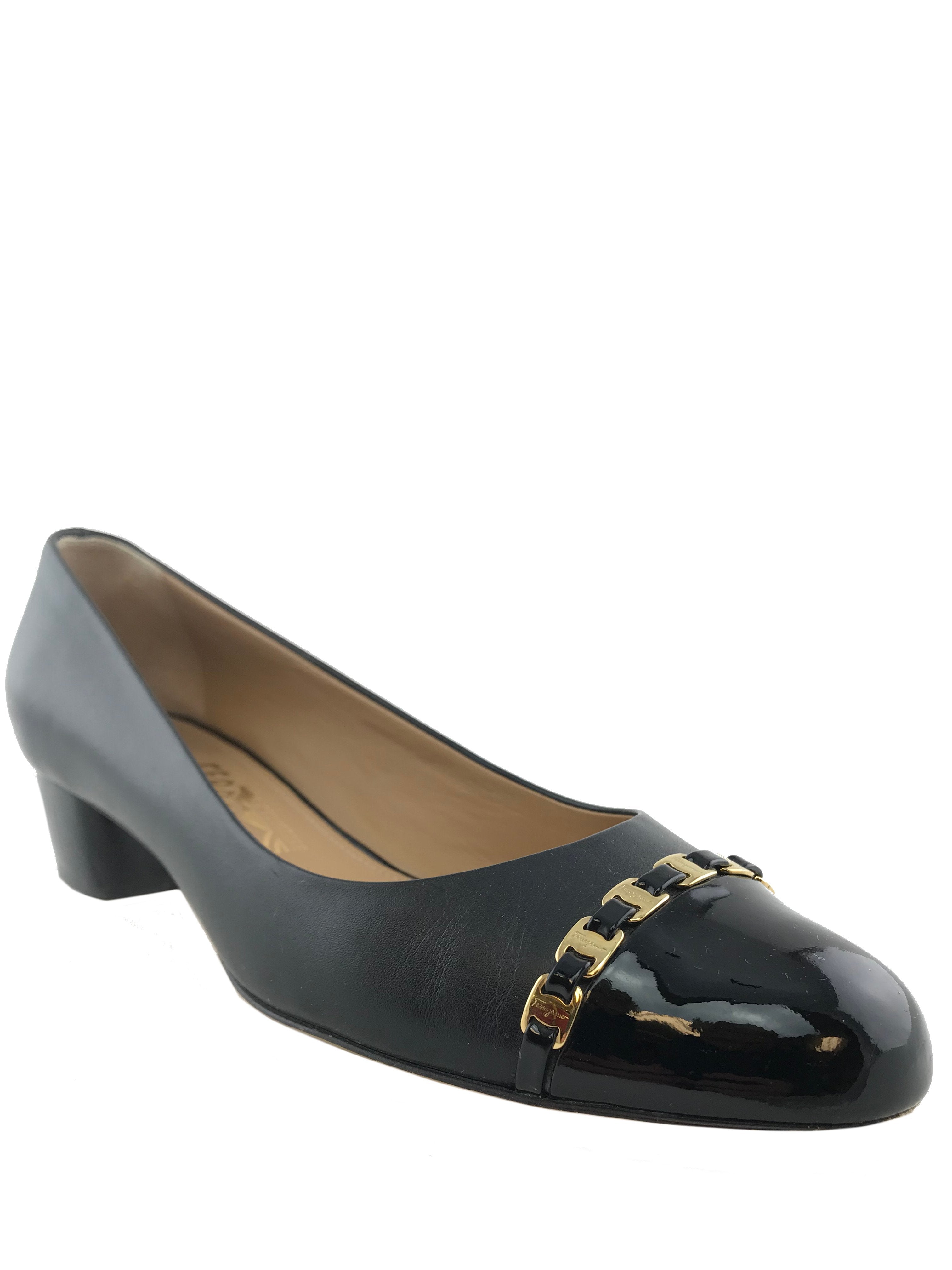Salvatore Ferragamo Nana Cap Toe Chain Detail Pumps Women's Size 8 | Elegant Heels for Office, Party & Special Occasions