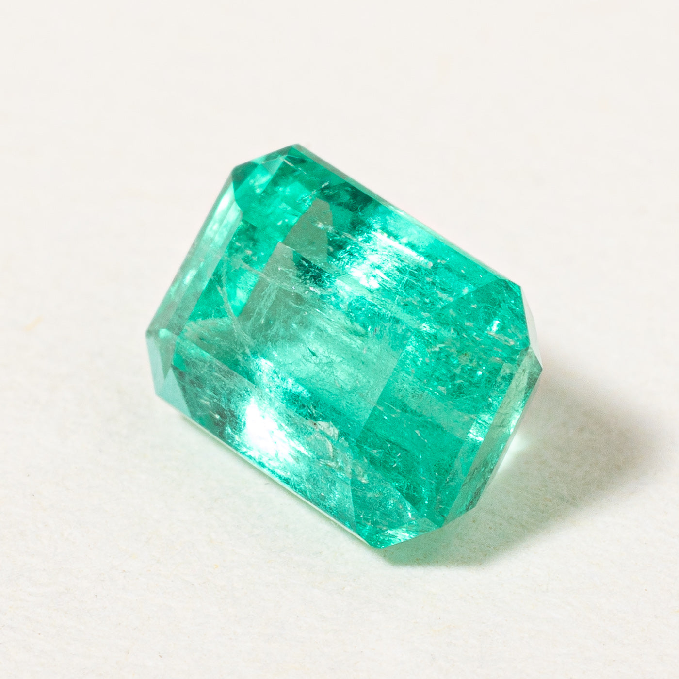 1.20ct Natural Columbian Emerald Gemstone - Rectangular Cut with Beveled Corners for Jewelry Making & Engagement Rings