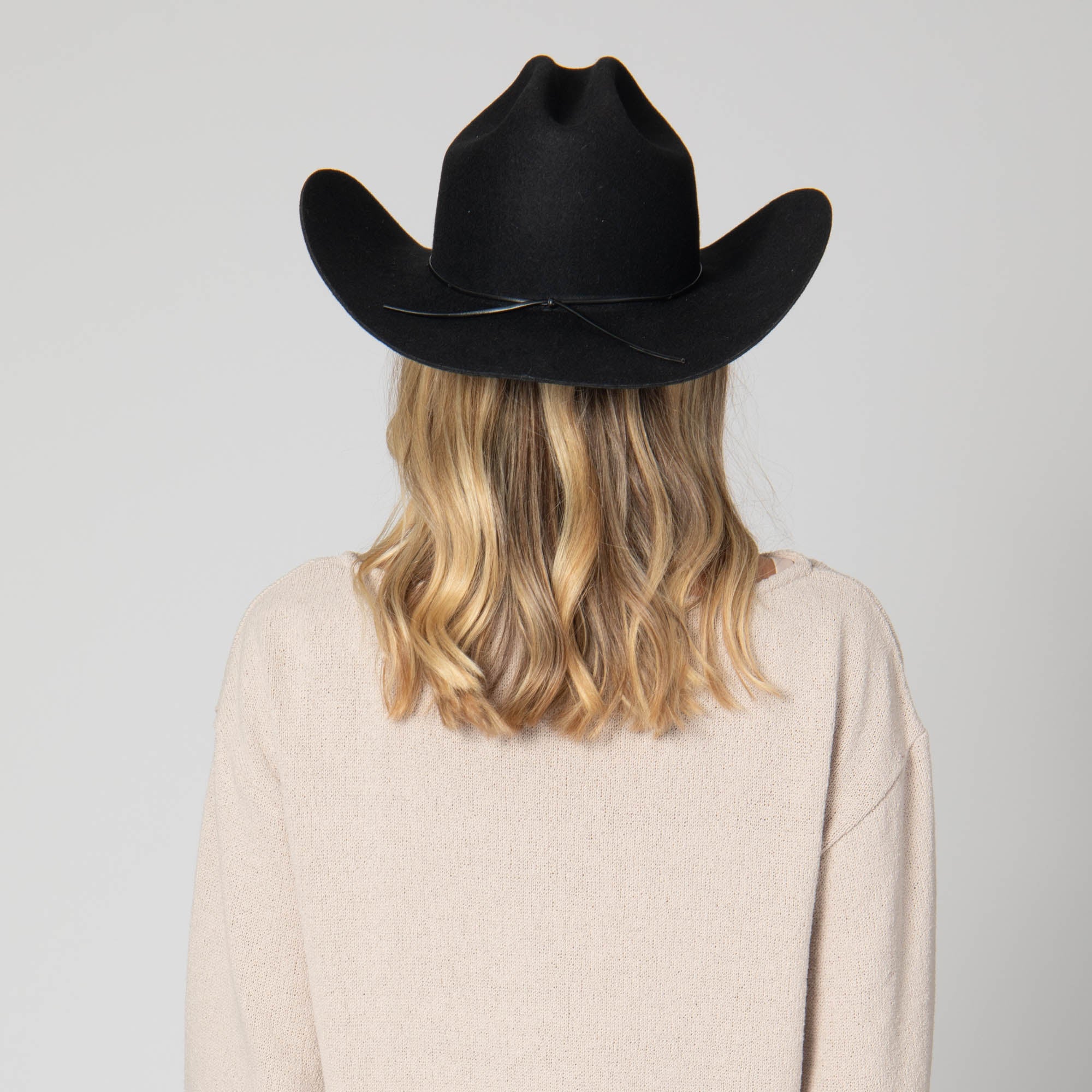 Midnight Cattleman's Crease Cowboy Hat - Genuine Leather Western Style for Men & Women - Perfect for Rodeo, Ranch Work, and Country Fashion