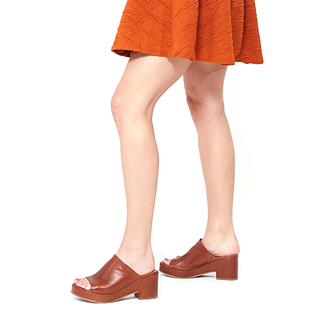 Gwen - Stylish and Comfortable Women's Fashion Apparel for Everyday Wear | Perfect for Work, Casual Outings, and Special Occasions