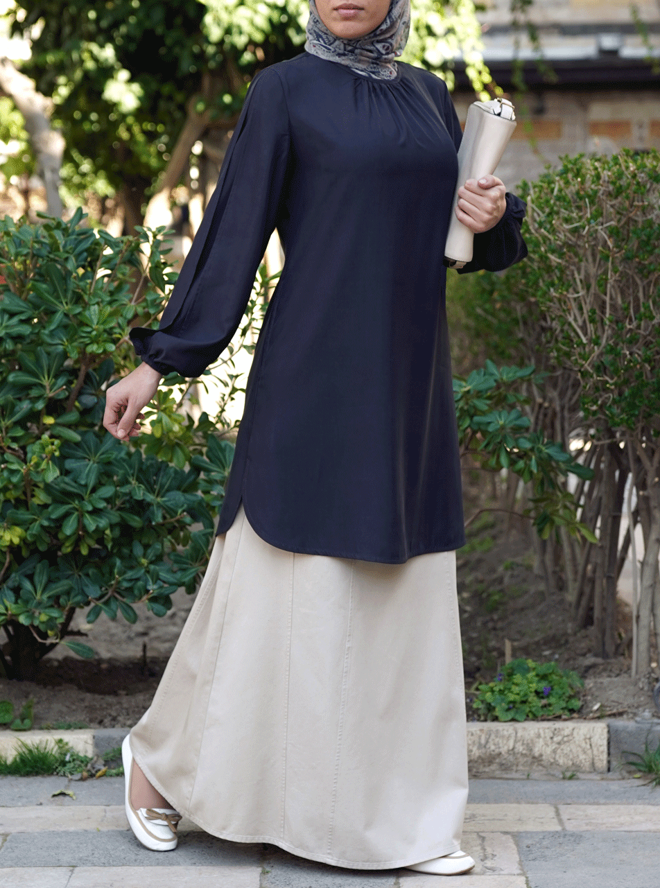 Stylish Ruman Blouse for Women - Trendy Floral Print Summer Tops - Perfect for Office, Date Night & Casual Outings